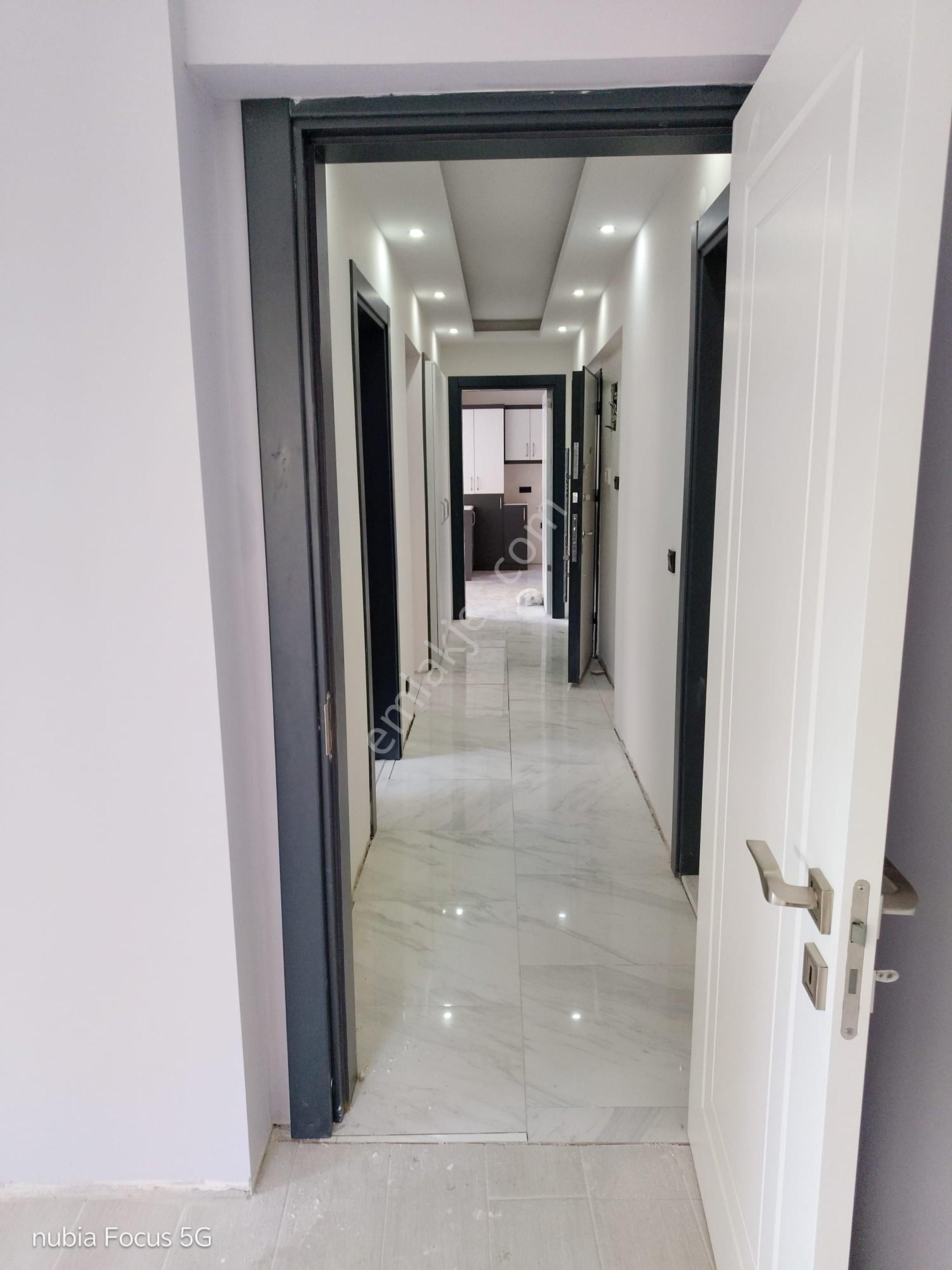 Kadınlar Denizi'nde 3+1 Asansörlü,otoparklı Sıfır Tadilatlı Satılık Daire - Görsel 9