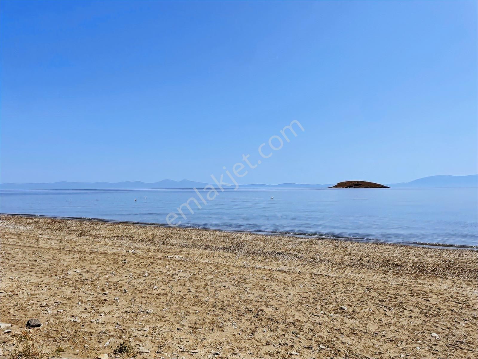 İzmir Gümüldür Denize Sıfır Havuzlu Sitede Yazlık Villa - Görsel 33