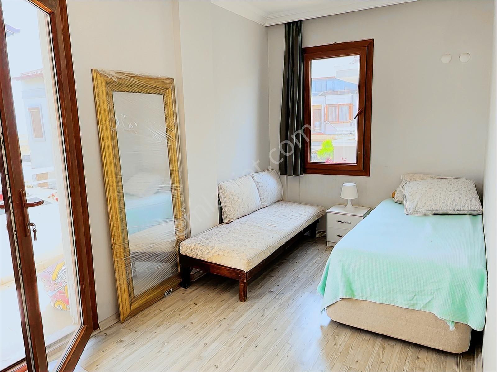 İzmir Gümüldür Denize Sıfır Havuzlu Sitede Yazlık Villa - Görsel 28