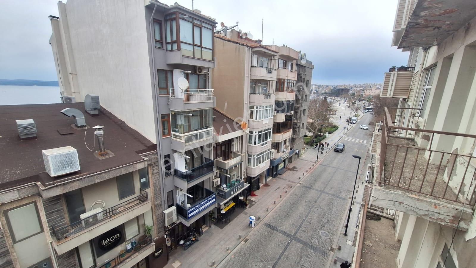 Çanakkale Kordonda Merkezi Konumda Kiralık 4+1 İşyeri - Görsel 12