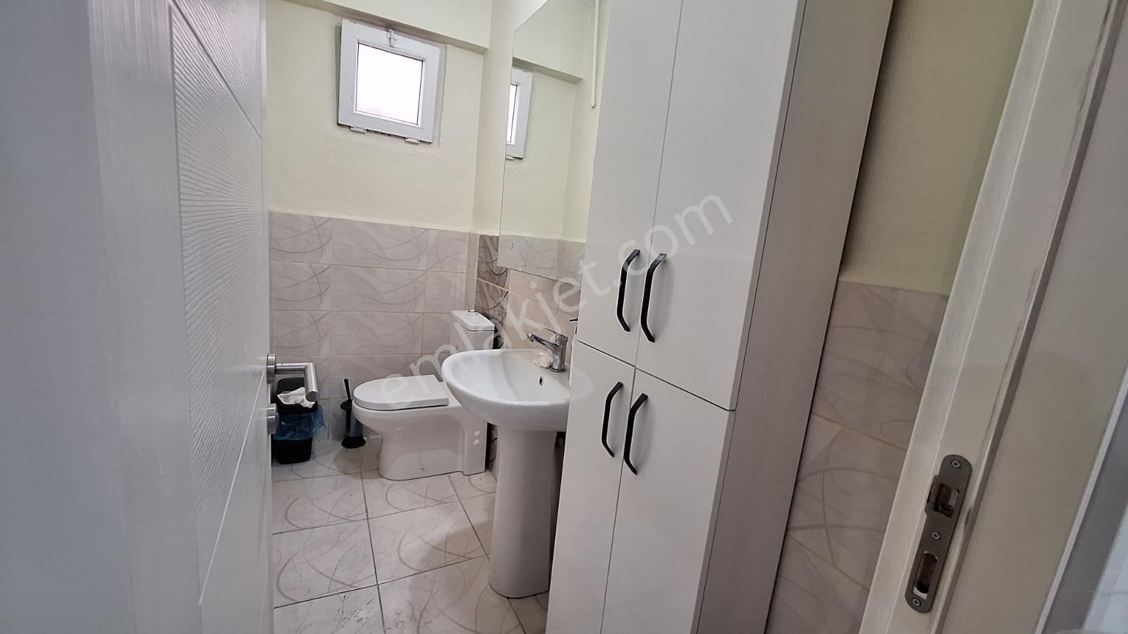 Çanakkale Kordonda Merkezi Konumda Kiralık 4+1 İşyeri - Görsel 28