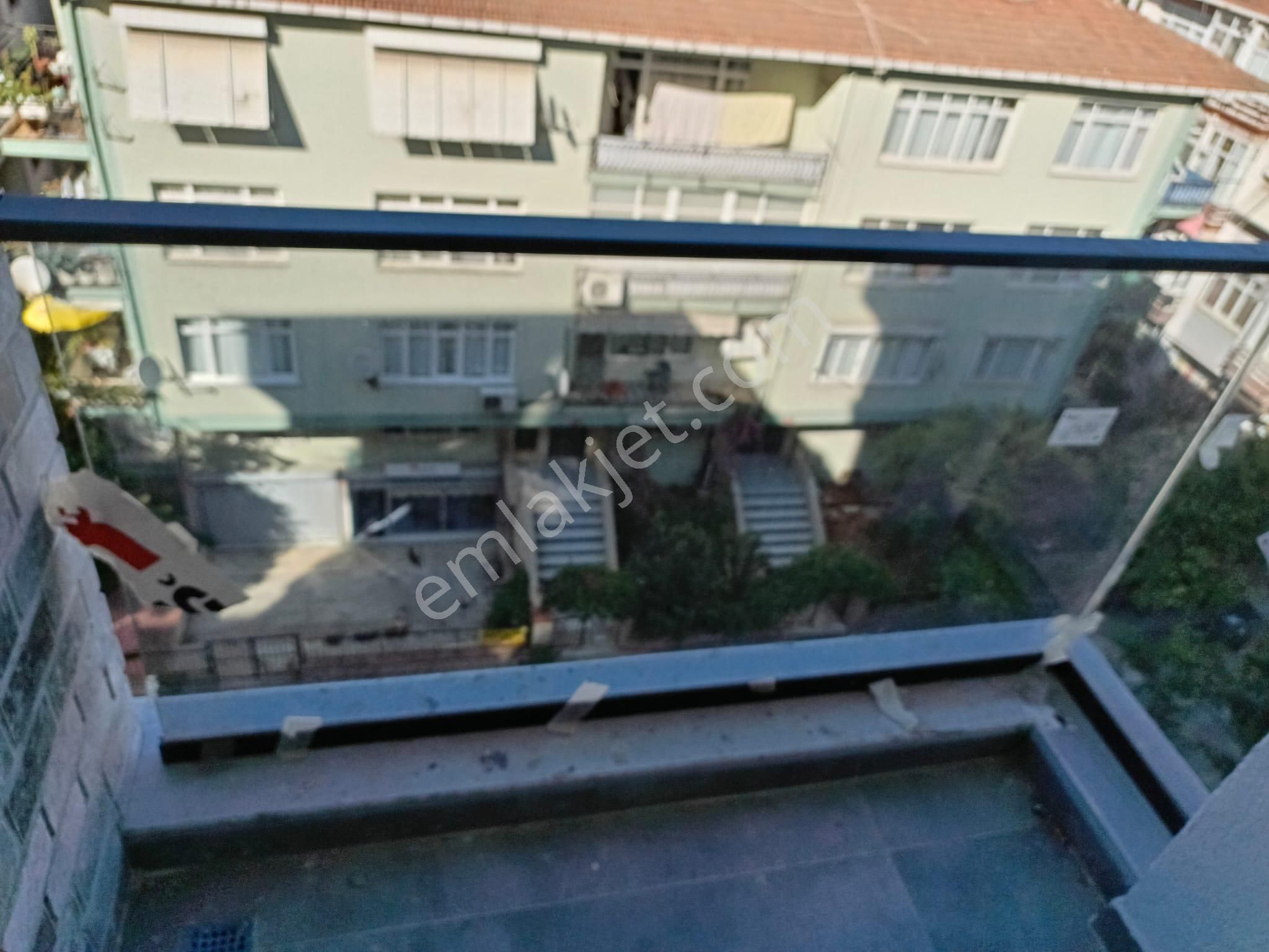 Ziverbey Ana Caddeye 1.paralel De,sıfır Ara Katta,balkonlu Daire - Görsel 7