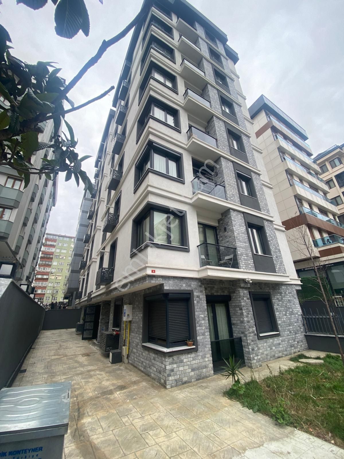 Ziverbey Ana Caddeye 1.paralel De,sıfır Ara Katta,balkonlu Daire - Görsel 34