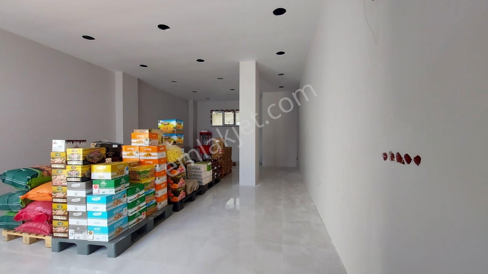 Bağcılar Merkezde 68 M2 Kiralık Dükkan - Görsel 10