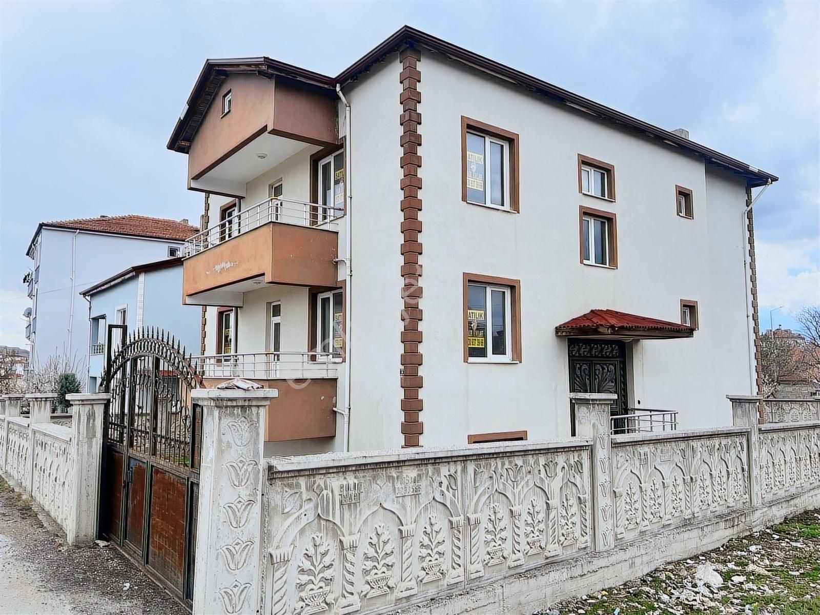 Erol Emlak Tan Satılık Ahmet Efendi Mah Müstakıl 3katlı Ev - Görsel 12