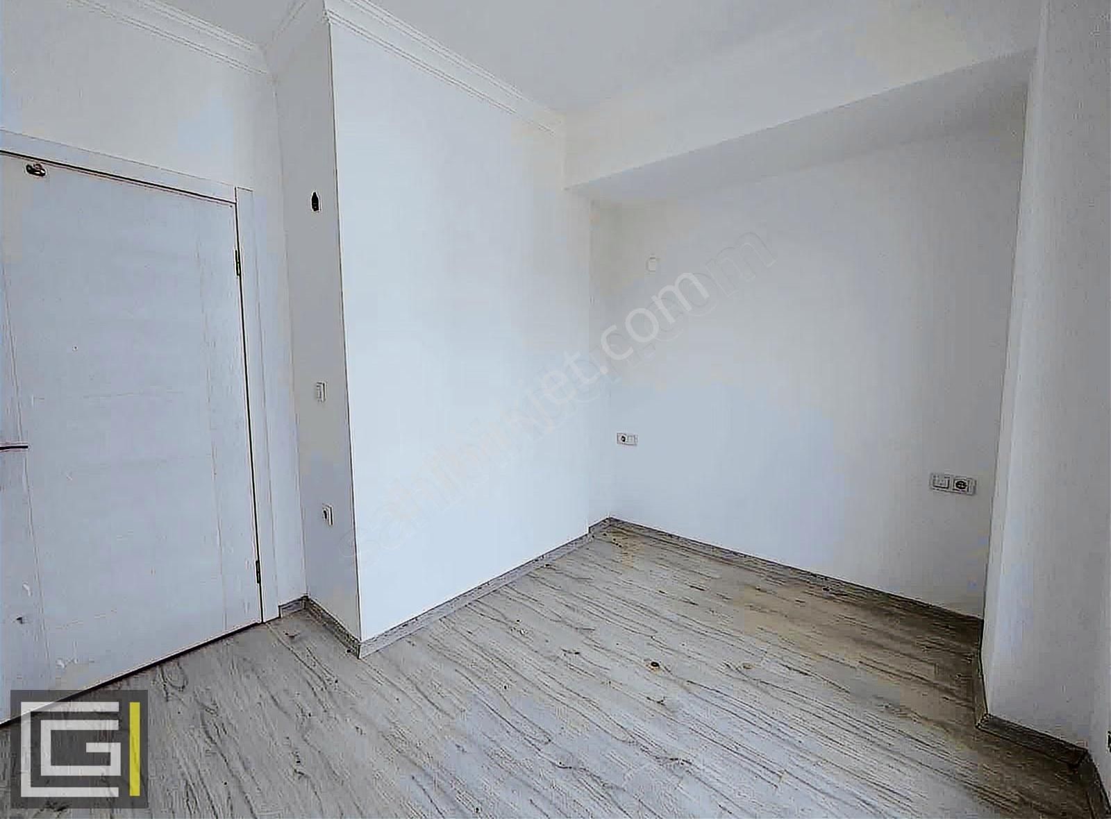Ayrı Mutfak Salon Yeni Yapı Çatı Dubleks 2+1 Satılık Daire - Görsel 3