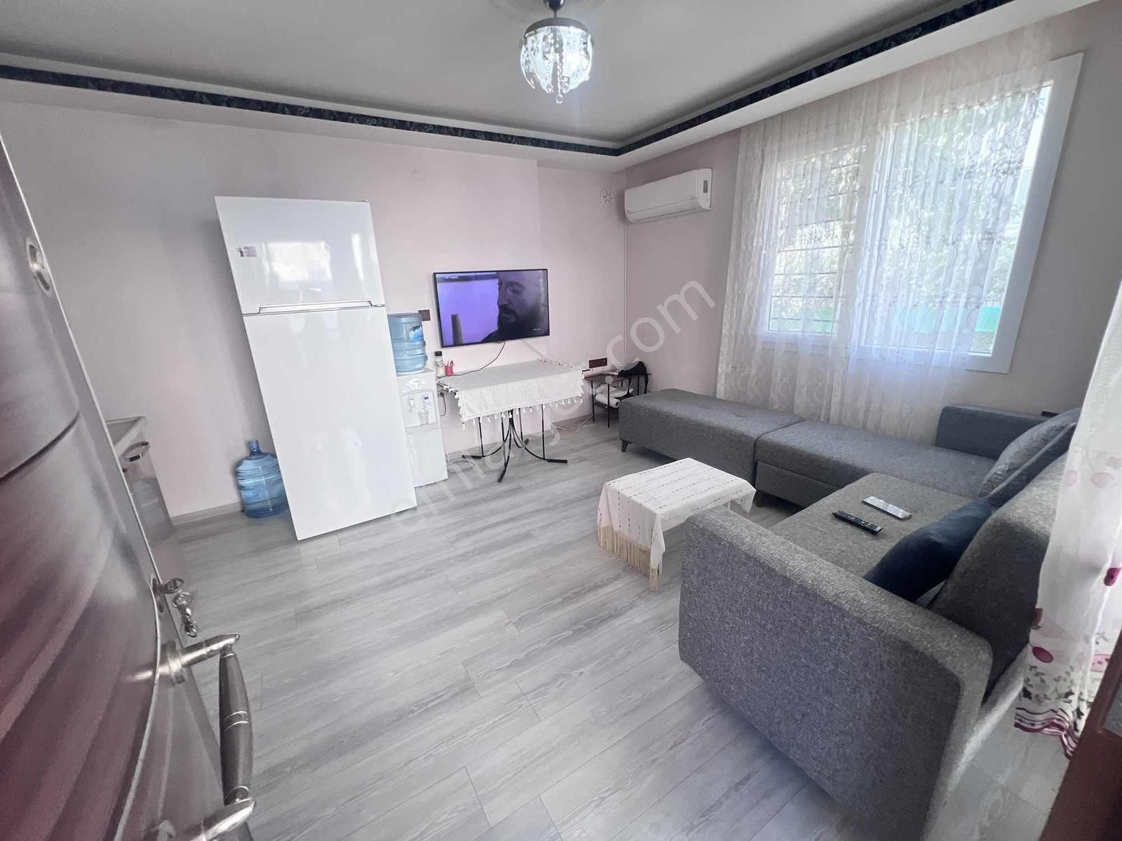 Didim Efeler Atatürk Bulvarına Yakın Ön Cephe 1+1 Eşyalı - Görsel 11