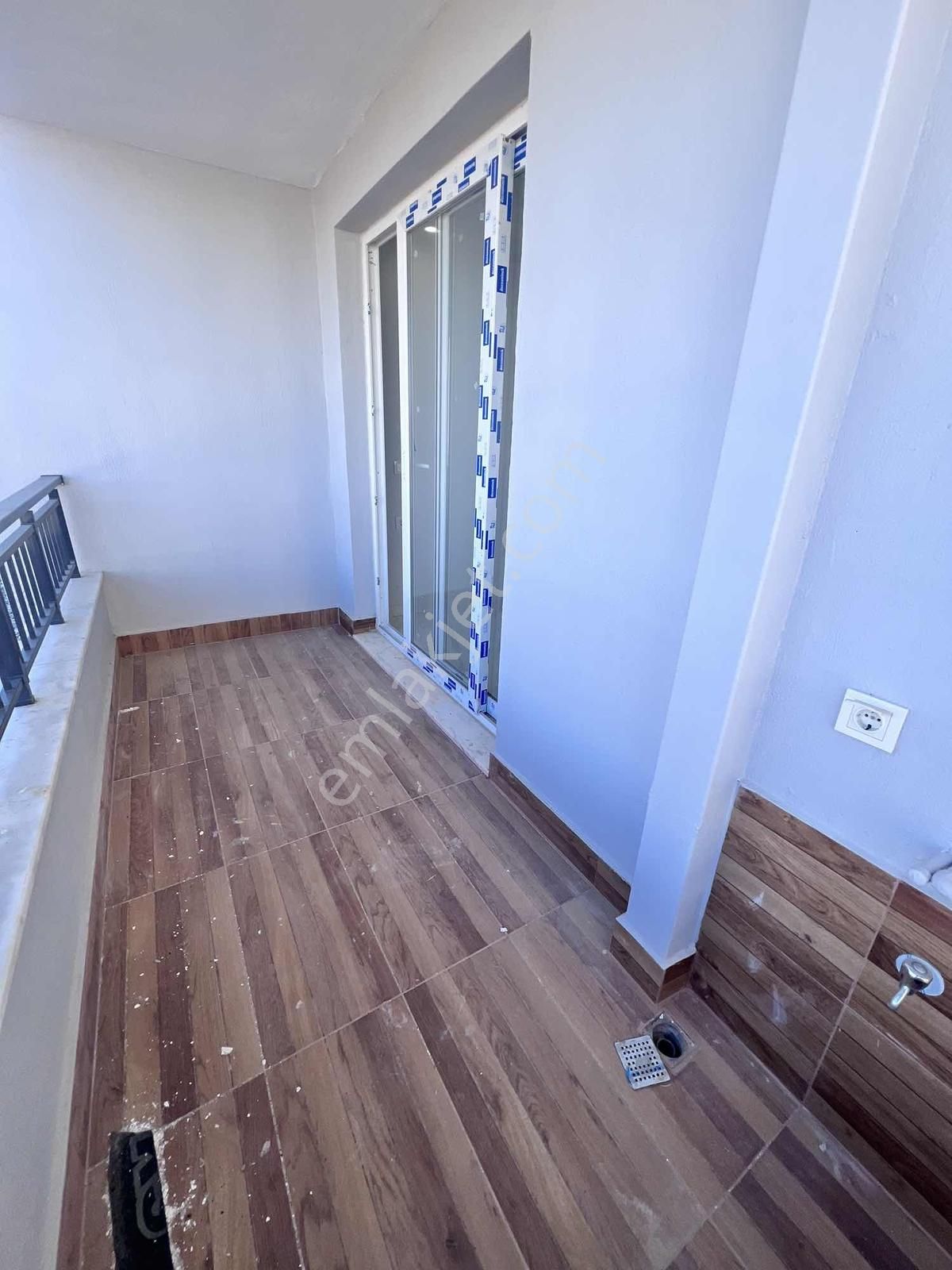 Didim Hisar Mah Liman Yolu Yakını 1+1 Sıfır Ön Cephe Daire - Görsel 5