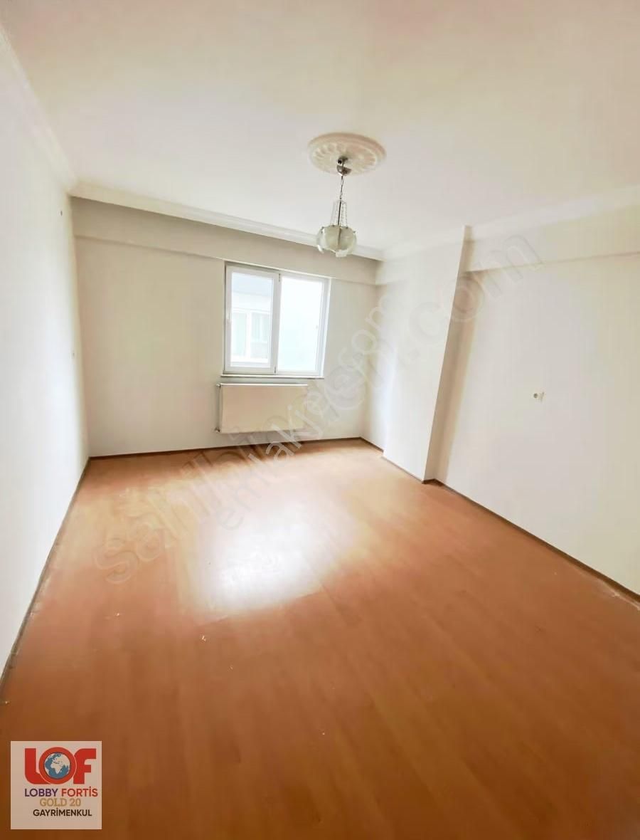 Lobby Fortisten Mehmet Akif Ersoyda 150 M2 Kiralık 3+1 Daire - Görsel 9