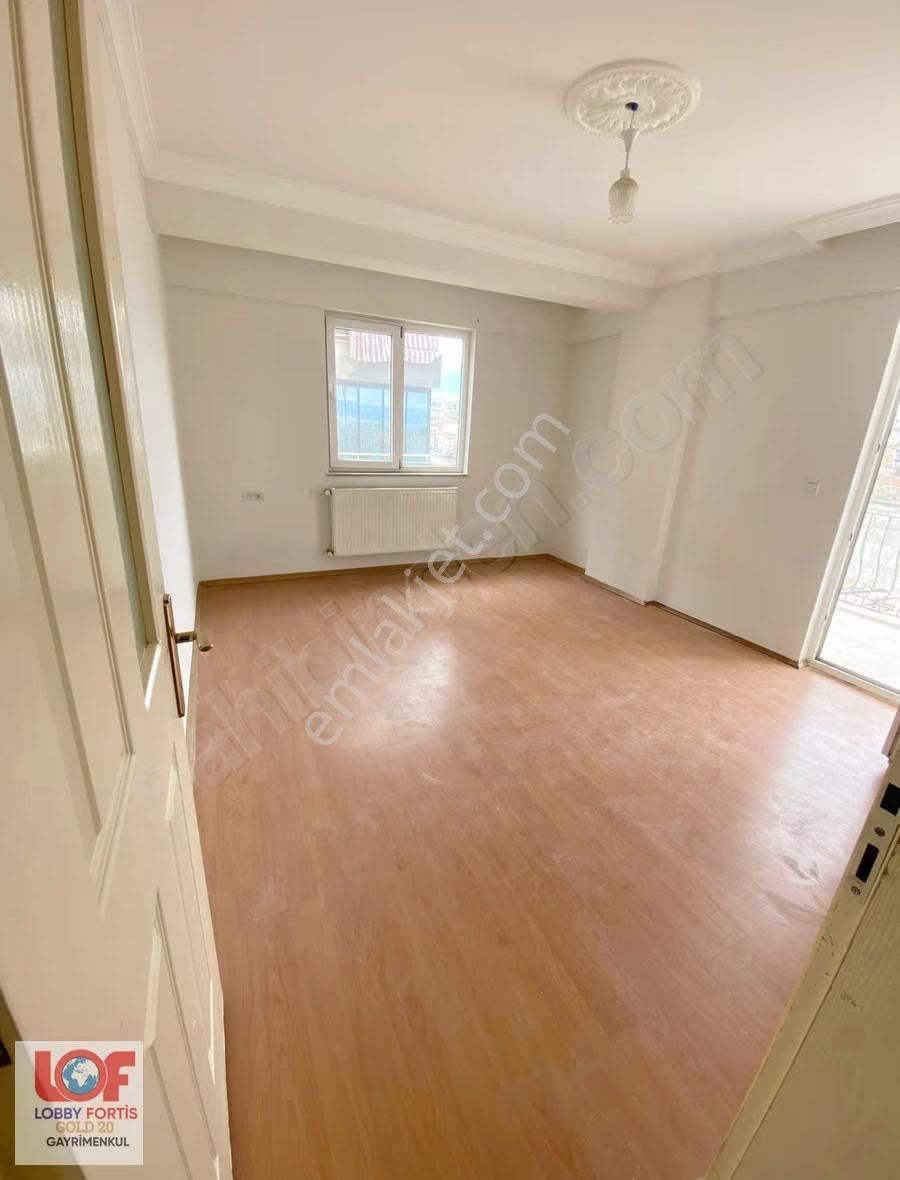 Lobby Fortisten Mehmet Akif Ersoyda 150 M2 Kiralık 3+1 Daire - Görsel 8