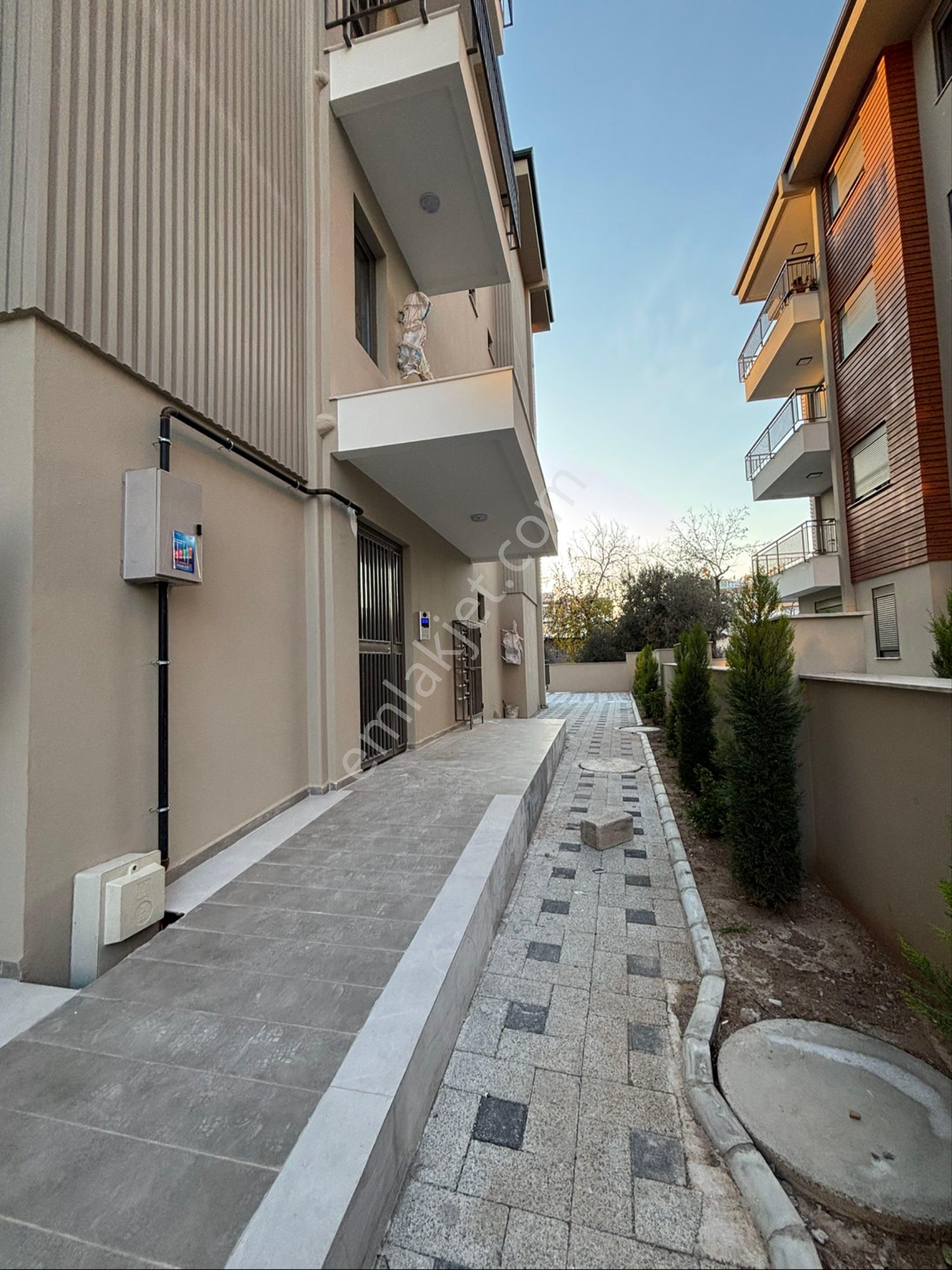 Mehmet Akif Ersoy Mah. Kiralık 1+1 Ayrı Mutfaklı Giriş Kat Daire - Görsel 5