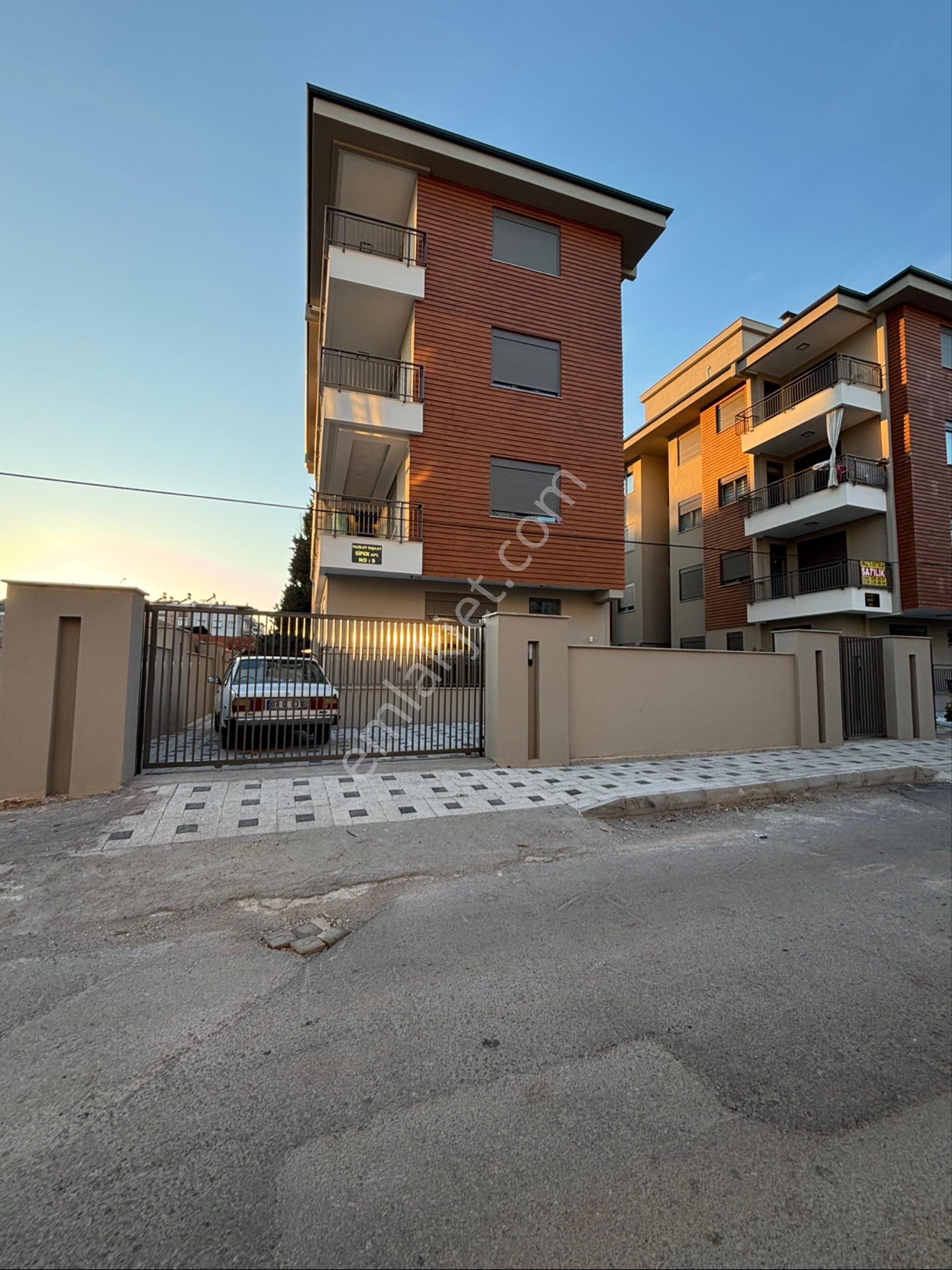 Mehmet Akif Ersoy Mah. Kiralık 1+1 Ayrı Mutfaklı Giriş Kat Daire - Görsel 2