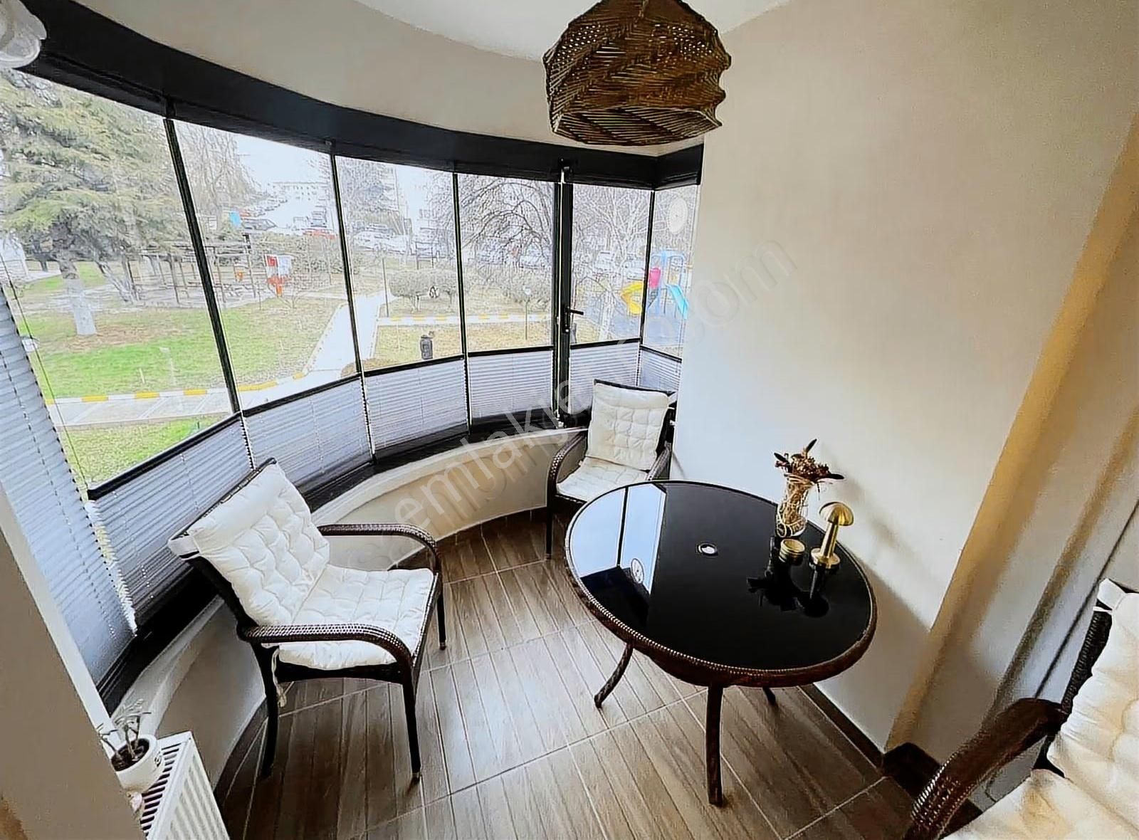 Eryamanda Şık Tasarımlı Full Tadilatlı 3.5+1satılık-modern Yaşam - Görsel 3