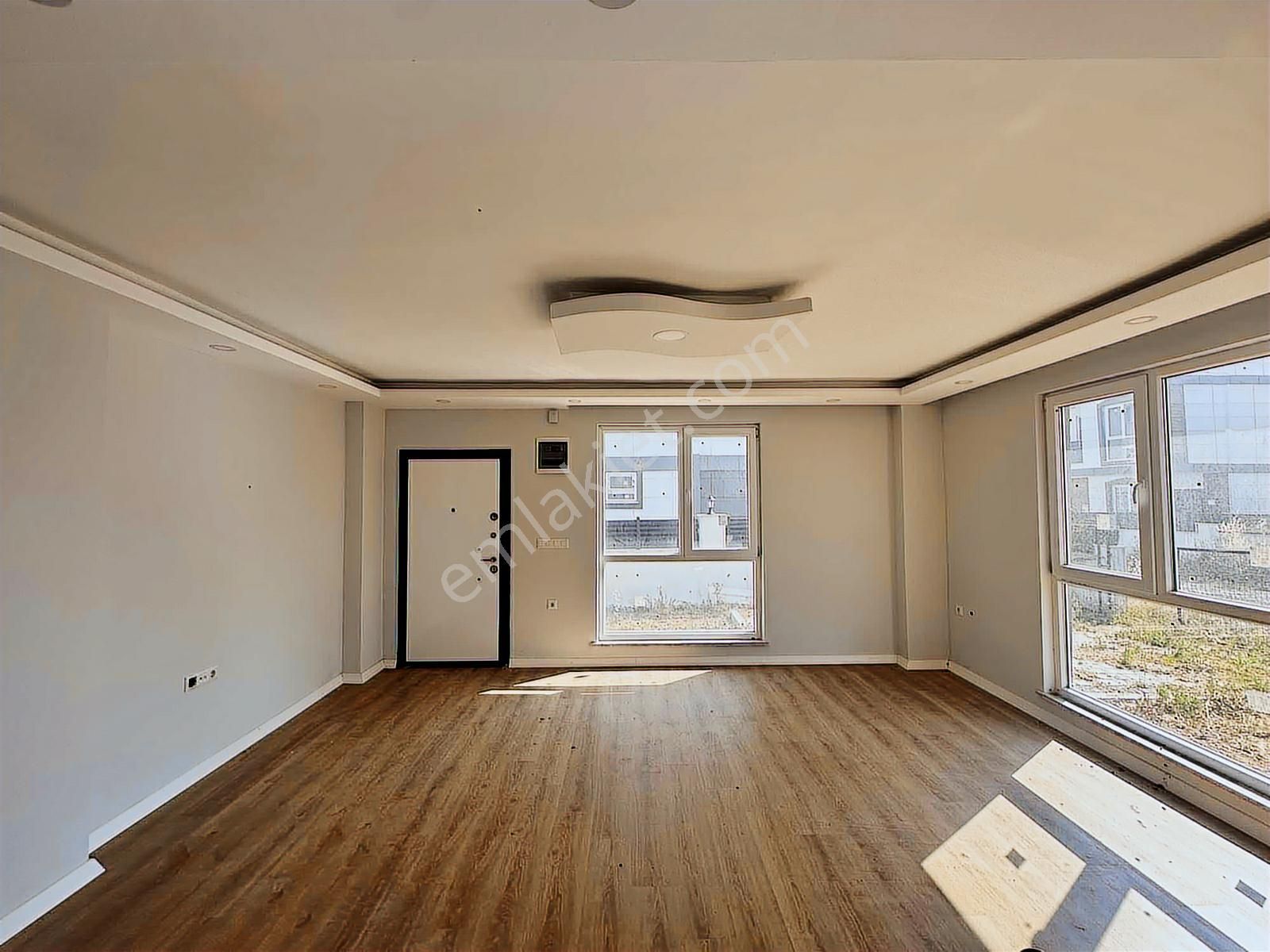 Mega Yapıdan Yeniçiftlikte İskanlı Geniş Bahçeli Lüx Müstakil - Görsel 30