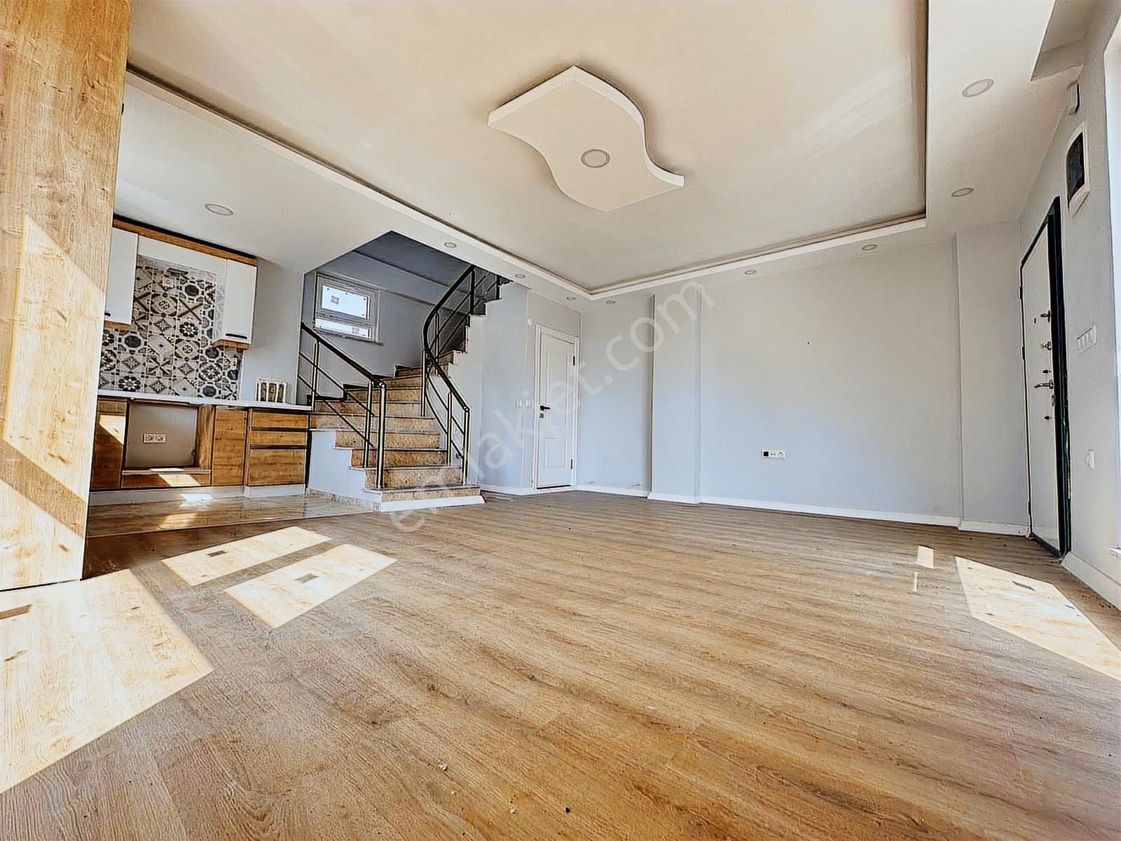 Mega Yapıdan Yeniçiftlikte İskanlı Geniş Bahçeli Lüx Müstakil - Görsel 15