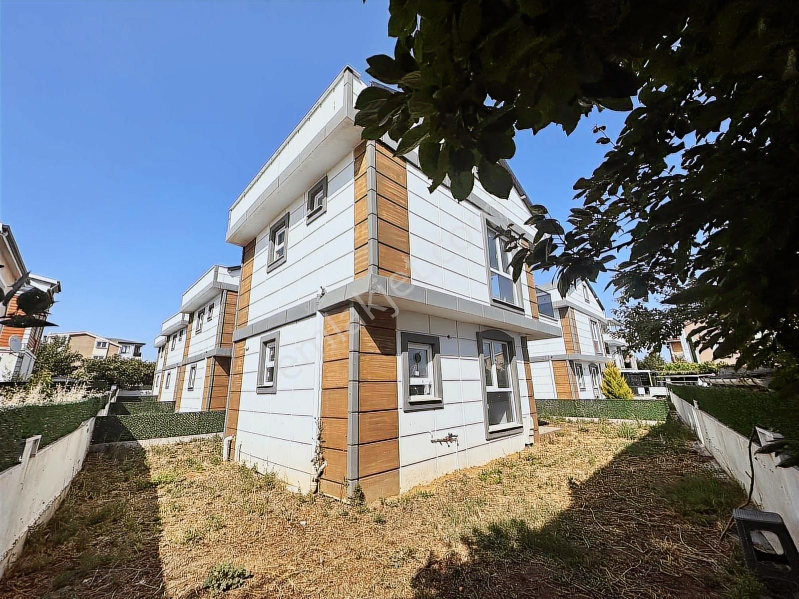 Mega Yapıdan Yeniçiftlikte İskanlı Geniş Bahçeli Lüx Müstakil - Görsel 14