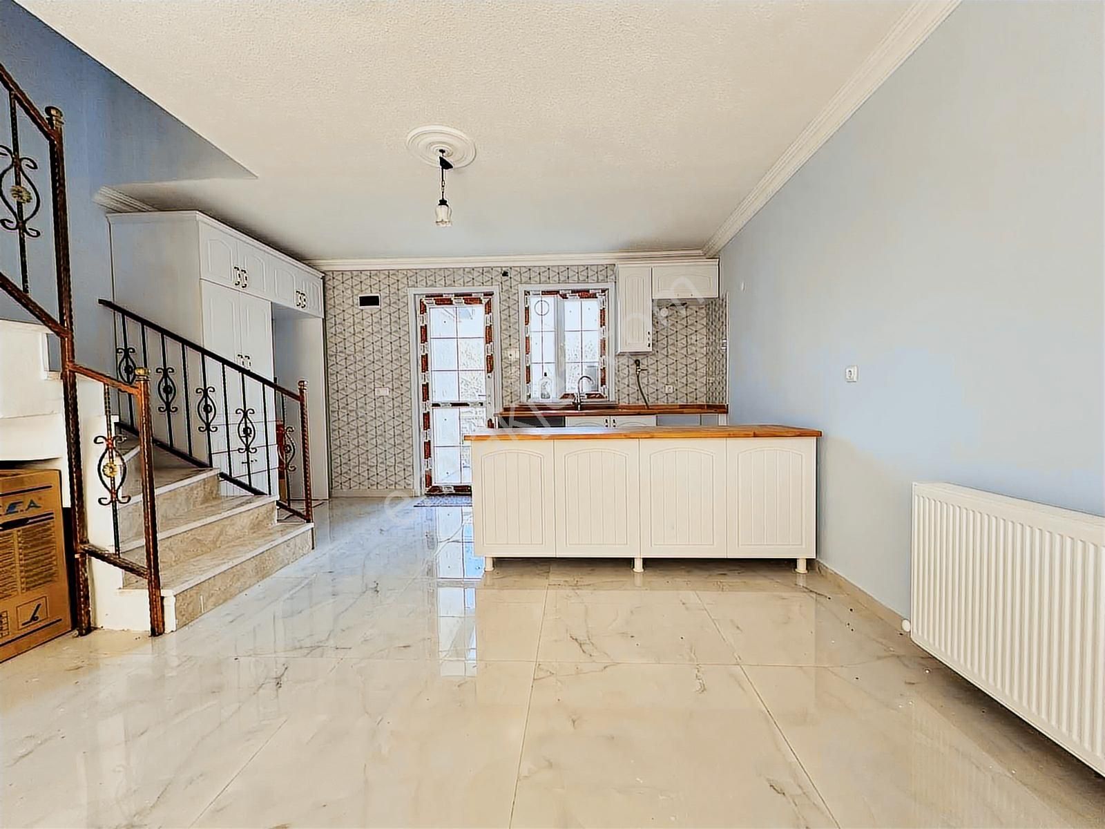 ▓▓ Mega Yapıdan ▓▓denize Sıfır Site İçerisinde 4+1 Lüx Villa - Görsel 3