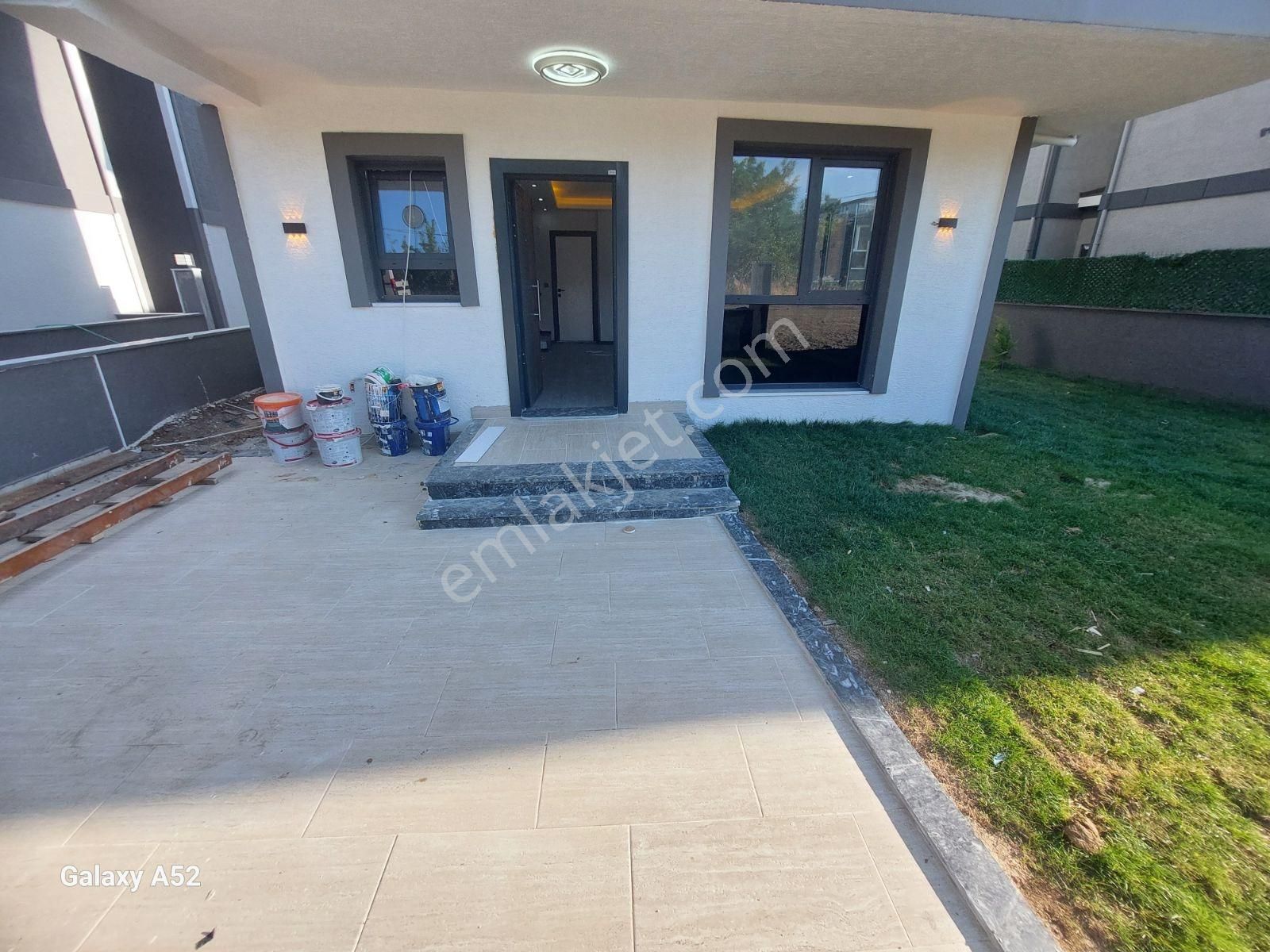 Mega Yapıdan Merkezi Konum Barbekülü Geniş Oturum 4+1 Lüx Villa - Görsel 18