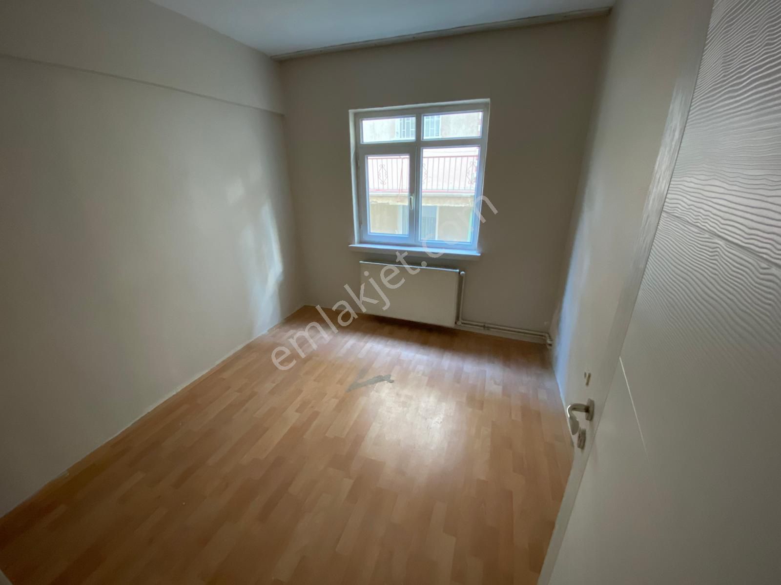 Refik Saydam Cad. Yakını 3+1 Altında Daire Olan Y.giriş - Görsel 13