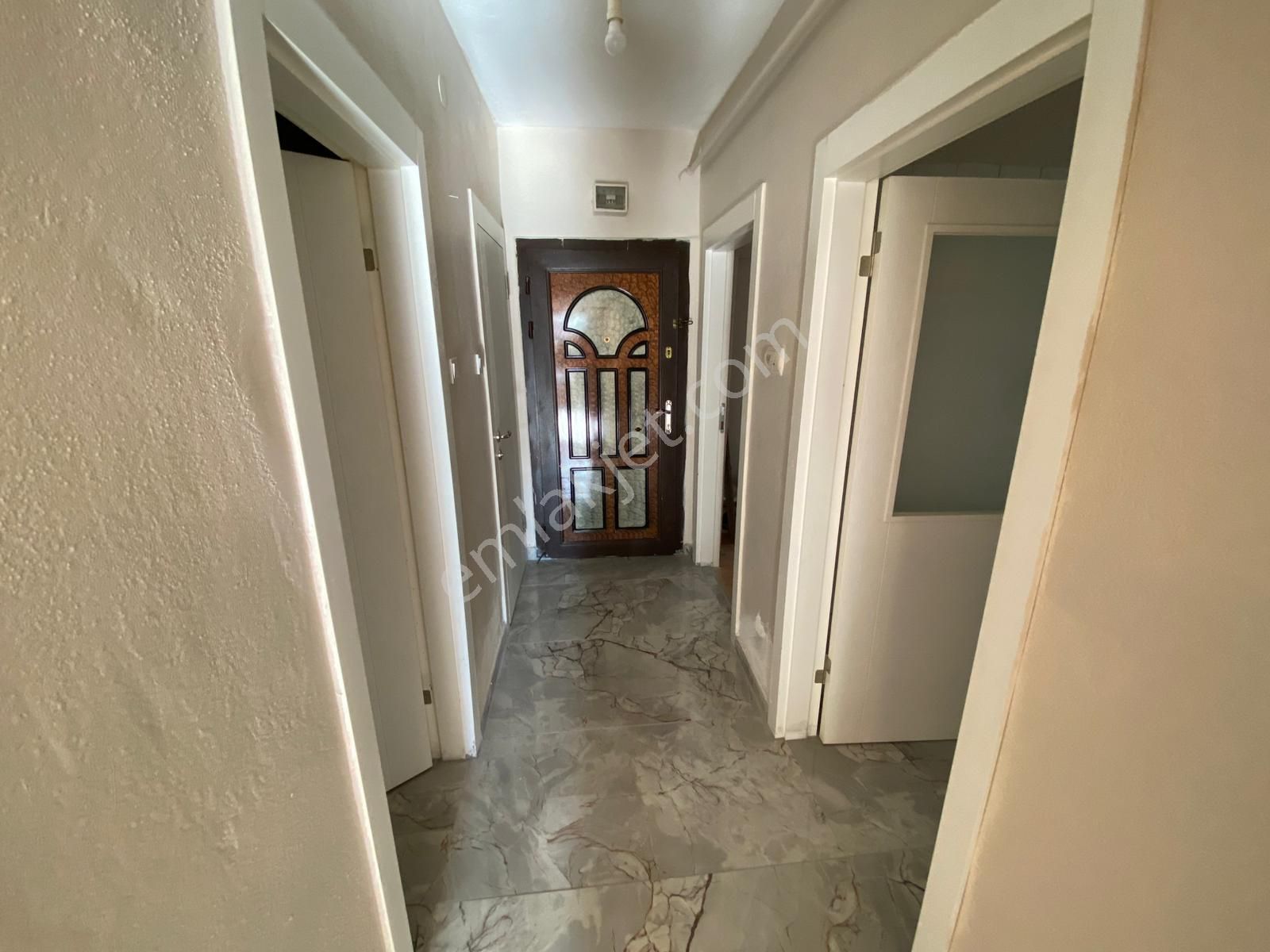 Refik Saydam Cad. Yakını 3+1 Altında Daire Olan Y.giriş - Görsel 22