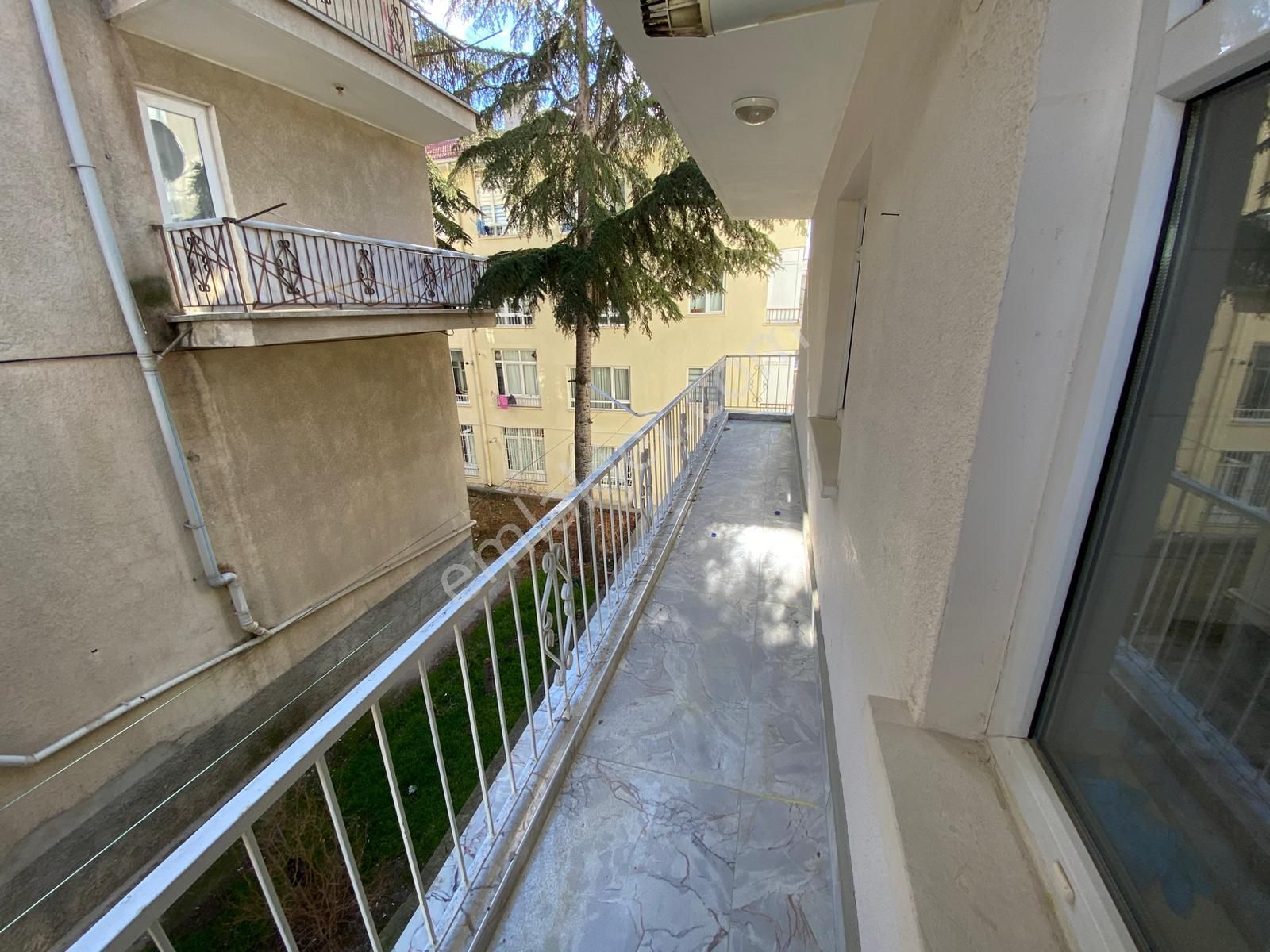 Refik Saydam Cad. Yakını 3+1 Altında Daire Olan Y.giriş - Görsel 16