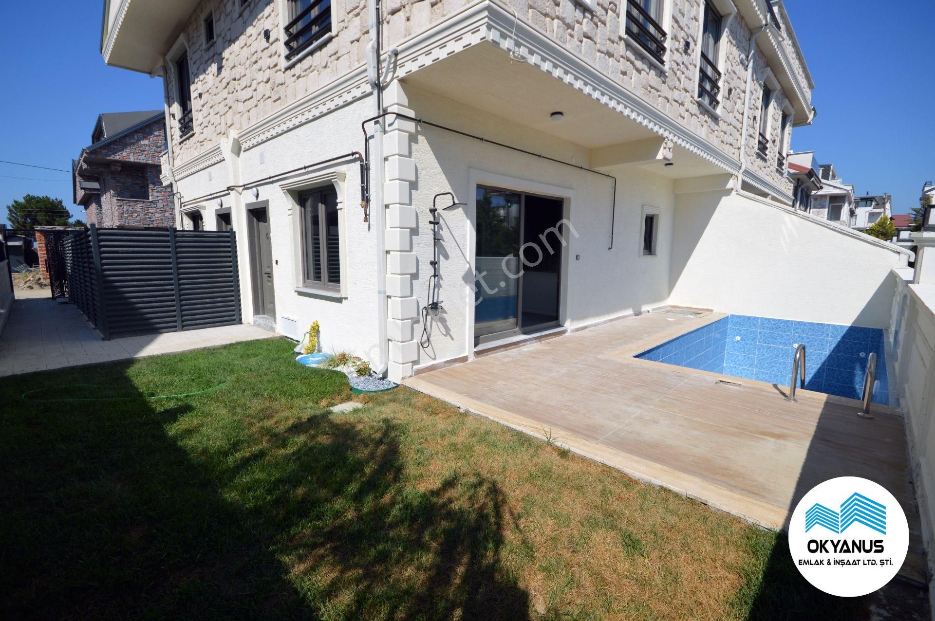 Sakarya Kocaali Merkezde Havuzlu Taş Detaylı Şık 4+1 Villa - Görsel 2