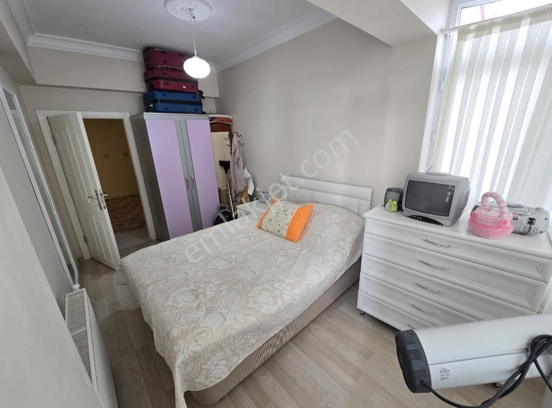 Pamuklar'da Özel İşçilikli Kapalı Çift Teras Balkonlu 5+1 Dublex - Görsel 13