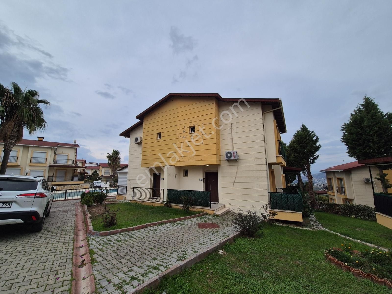 Lokasyon Şahane, Fiyat Efsane! - Soğucak'ta 3+1 Fırsat Villa!