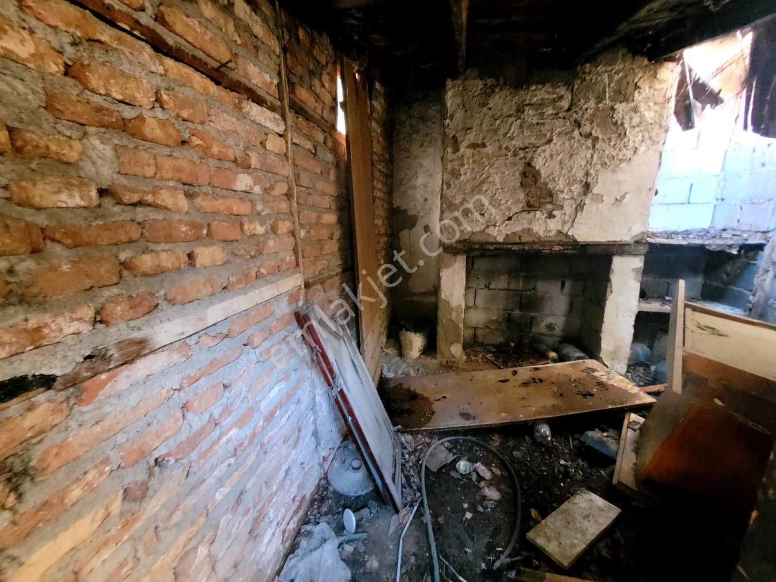 Edremit Tuzcumurat Mah.de Tadilatlık Müstakil Ev - Görsel 7