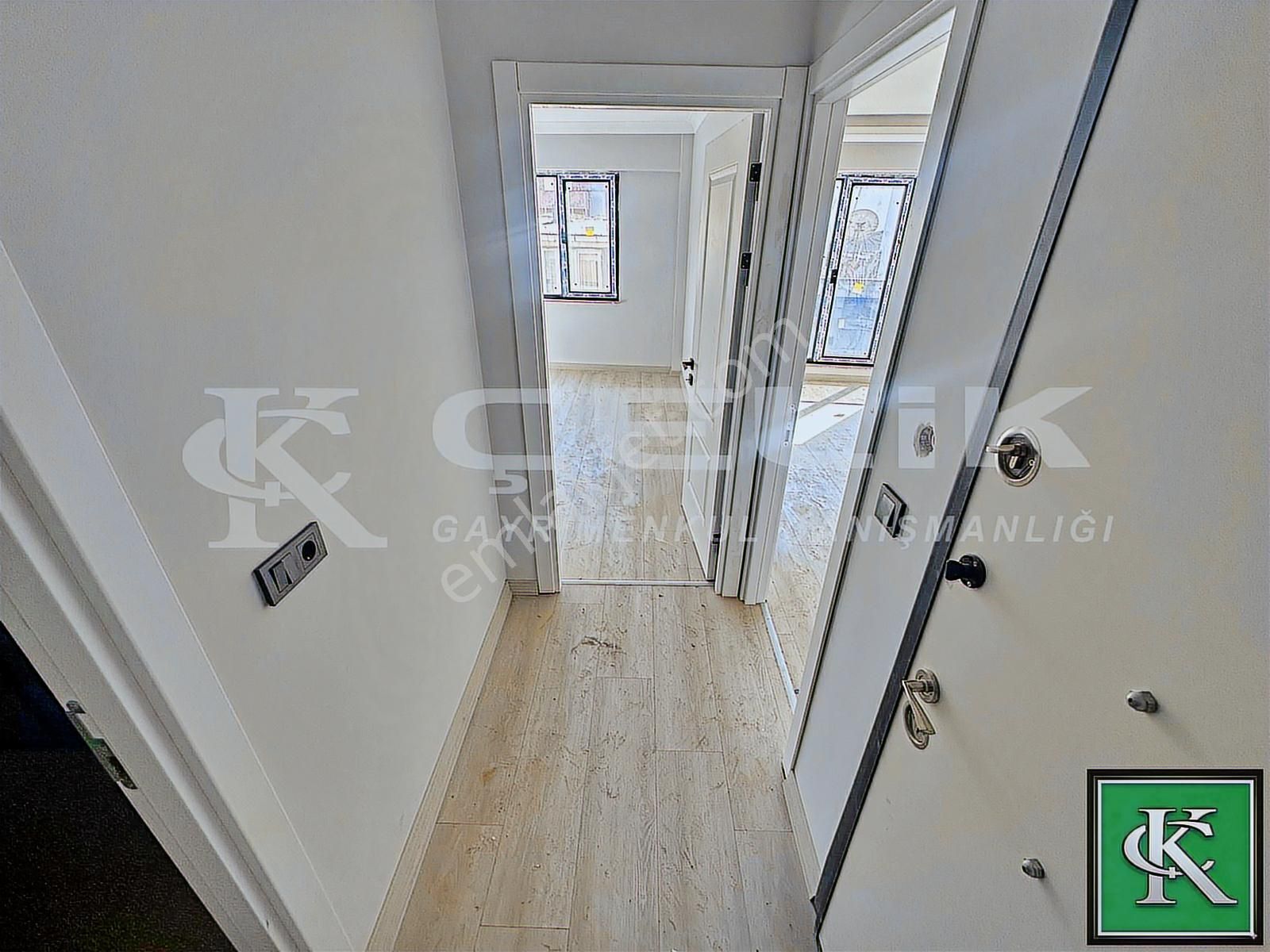 Çelik Emlaktan Merkezi Konum Da Arakat Ön Cephe Kiralık Daire!! - Görsel 22