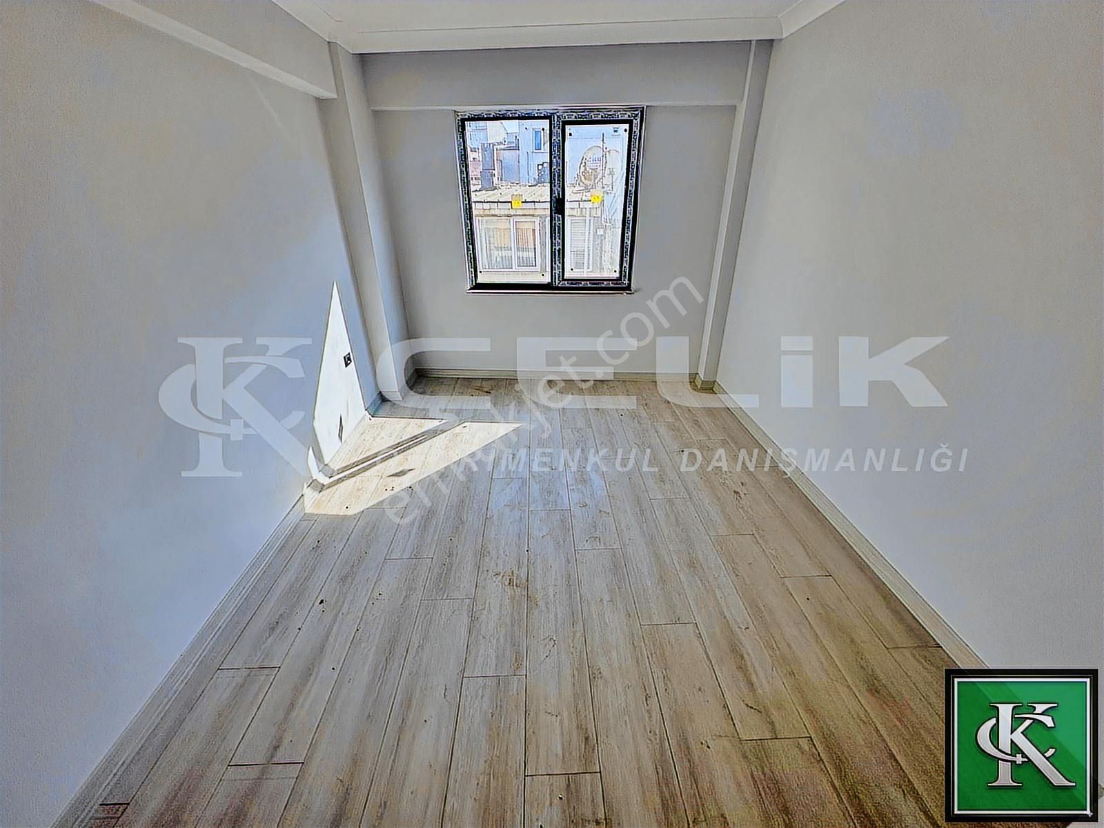 Çelik Emlaktan Merkezi Konum Da Arakat Ön Cephe Kiralık Daire!! - Görsel 21