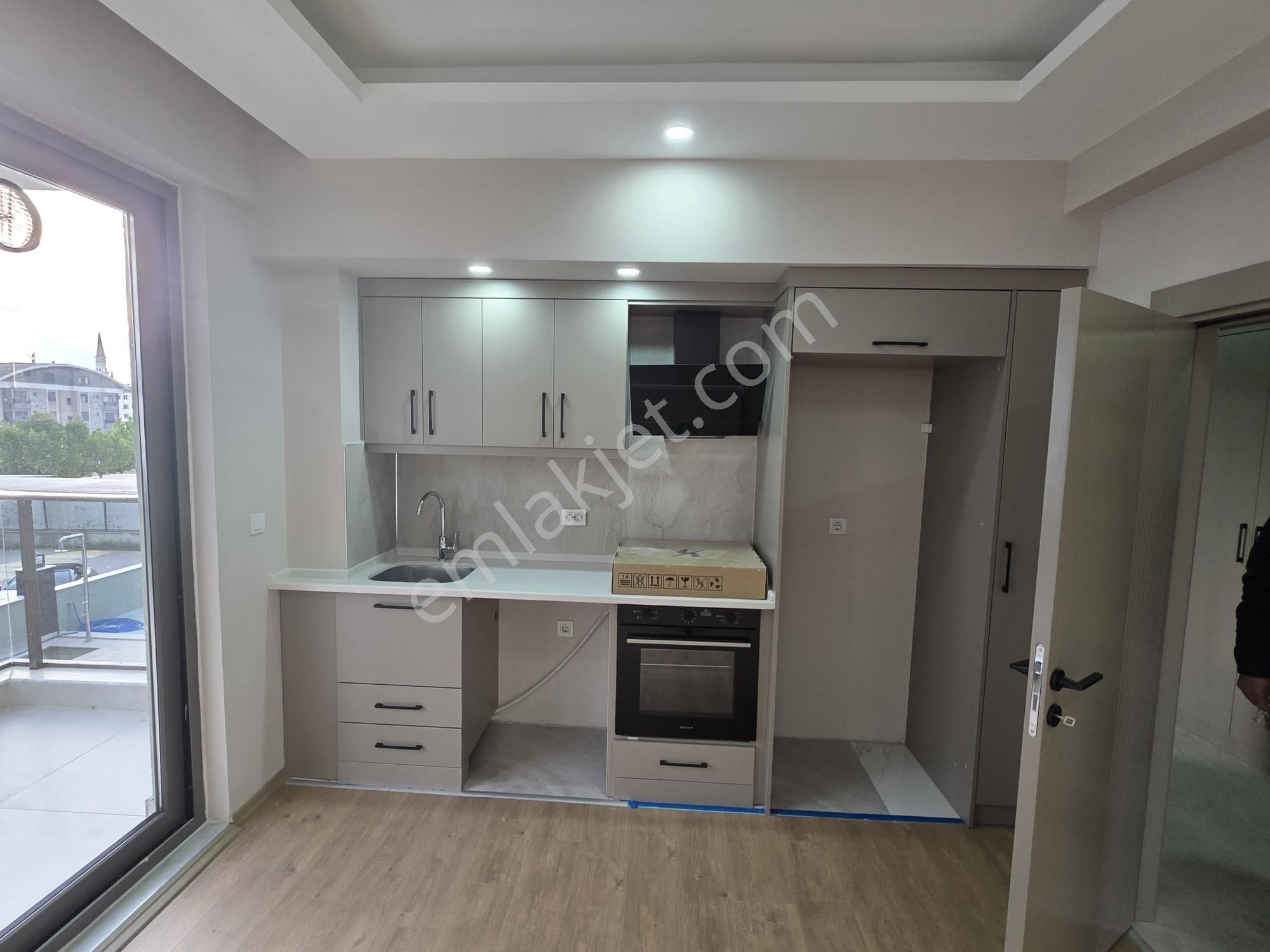 Site İçi Lüx Eşyasız Satılık Daire - Görsel 16