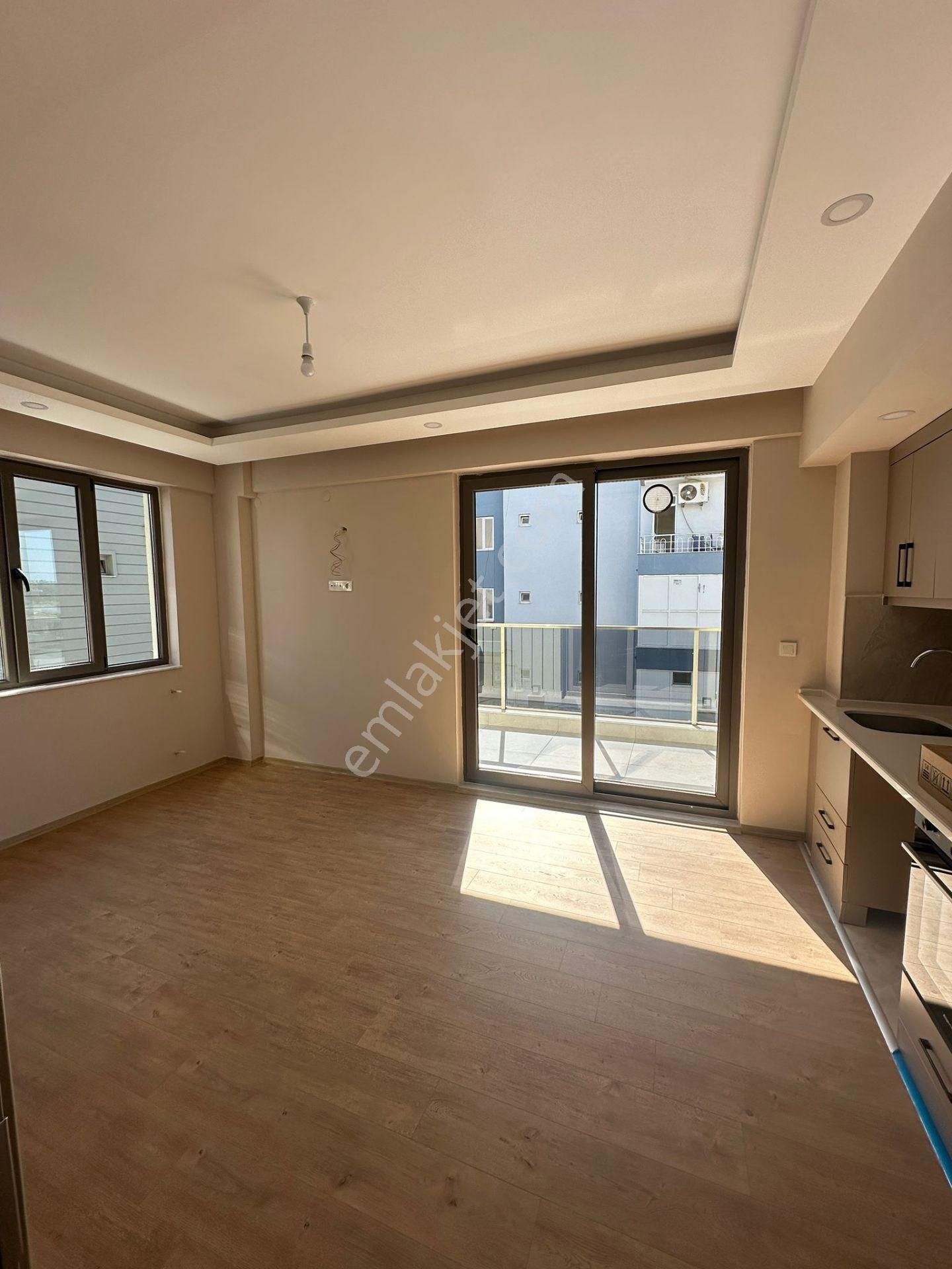 Site İçi Lüx Eşyasız Satılık Daire - Görsel 14