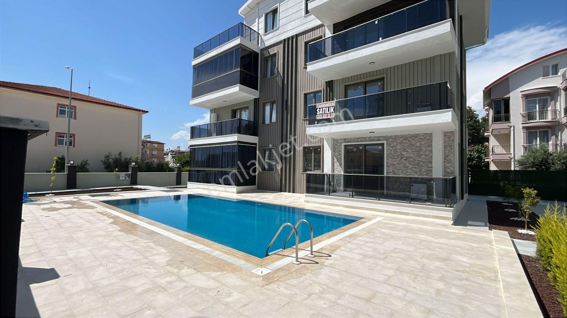 Site İçi Lüx Eşyasız Satılık Daire - Görsel 6