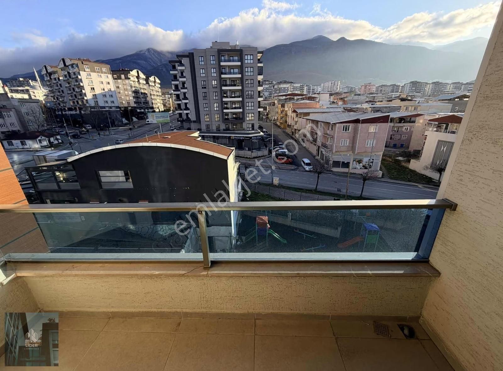 Yiğitlerde Site İçi 3+1 Ara Kat Güney Doğu Cephe Kiralık Daire - Görsel 22