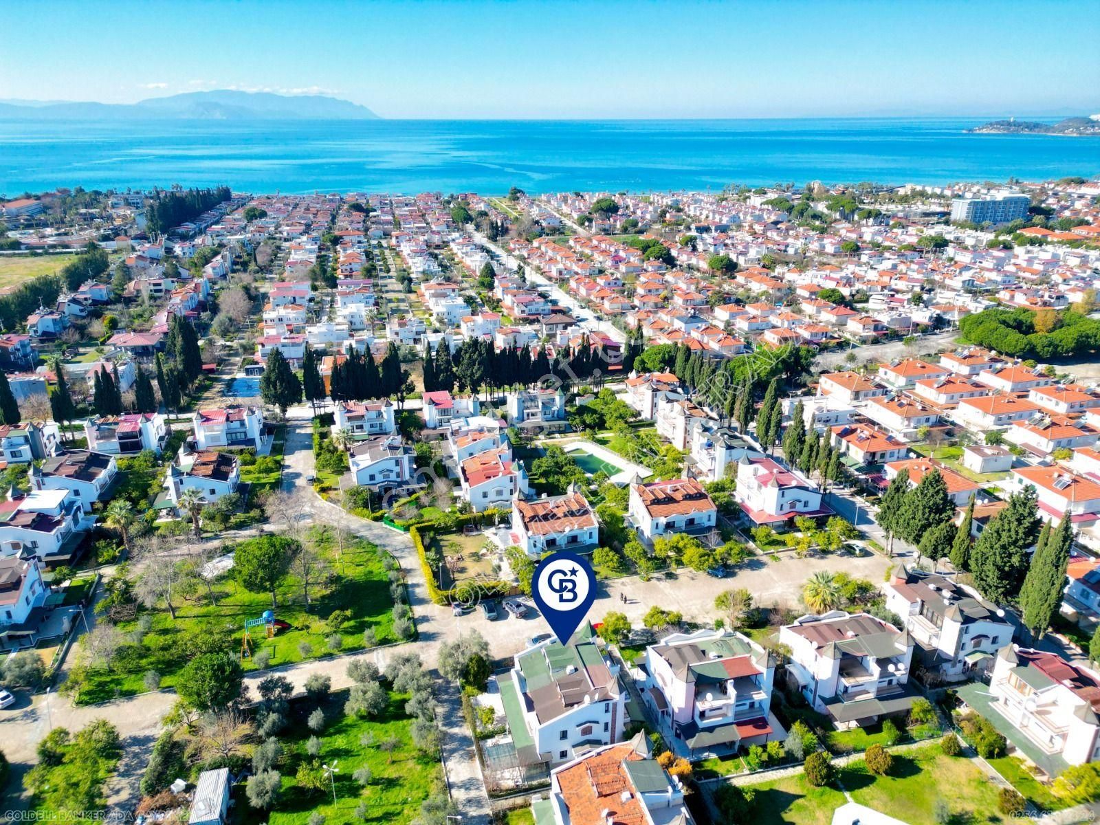 Kuşadası Karaova Rüyakent Sitesinde Kiralık Eşyalı 4+1 Villa