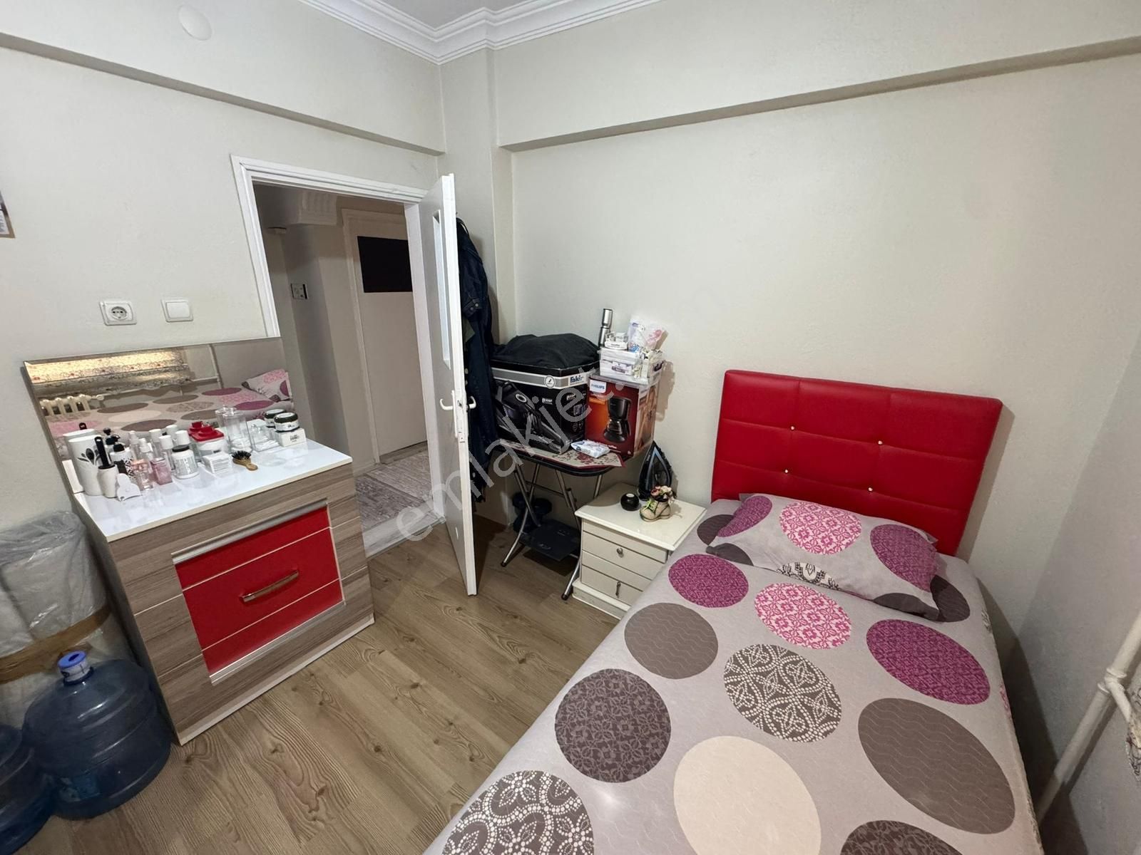 Oscar'dan Güllük'te İçi Full Yenilenmiş Balkonlu 3+1 - Görsel 31