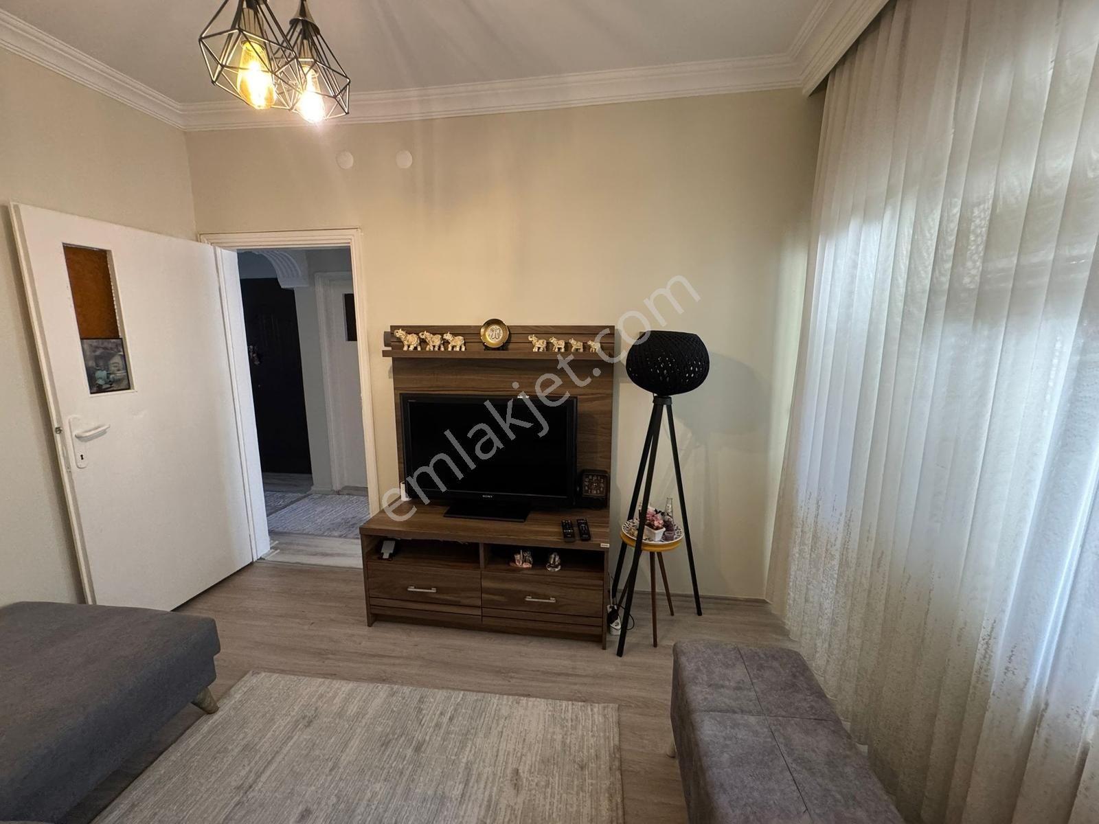 Oscar'dan Güllük'te İçi Full Yenilenmiş Balkonlu 3+1 - Görsel 5