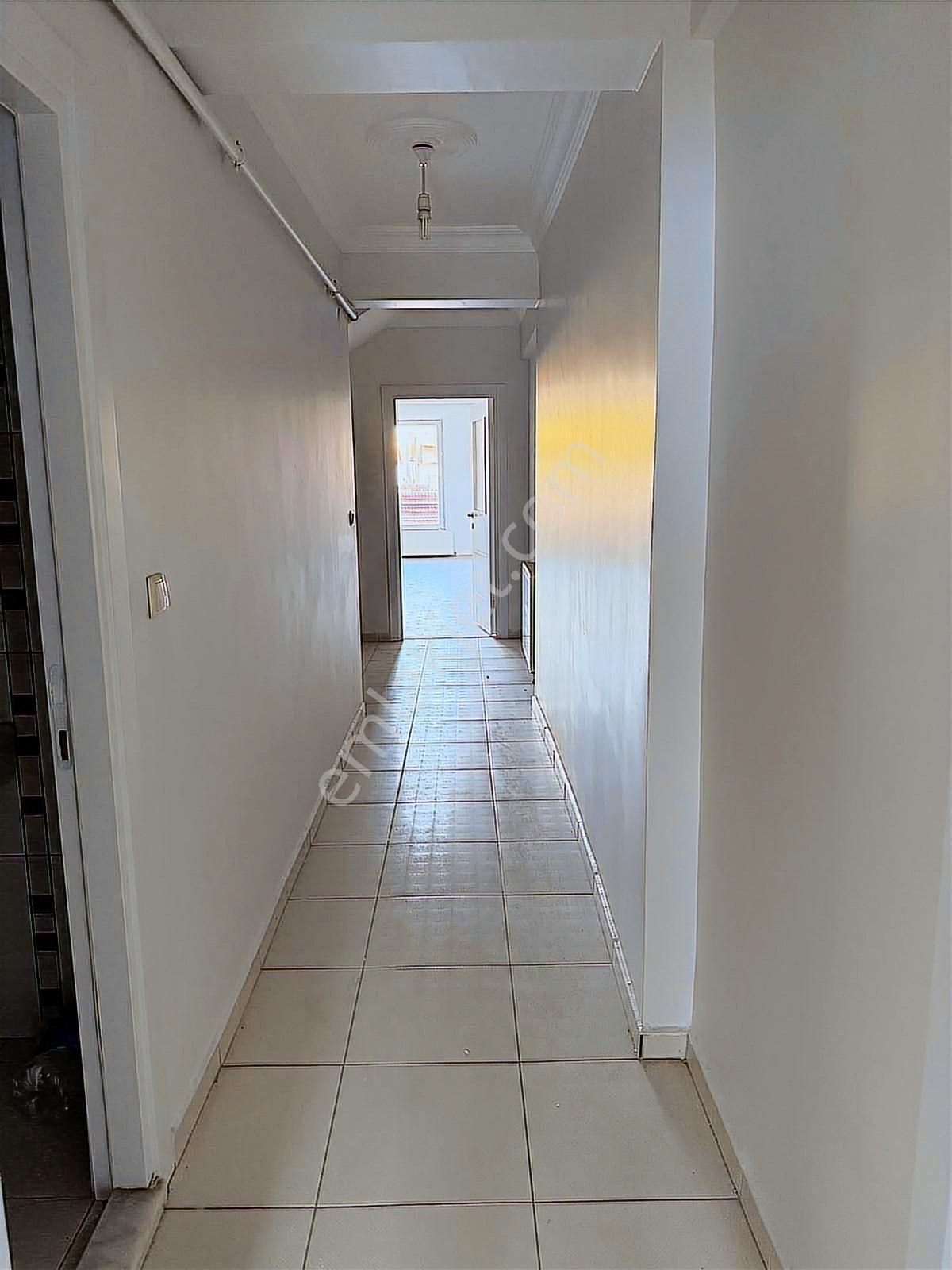 Oscar'dan Çamlıca'da Çok Geniş İki Balkonlu 2+1 Dubleks - Görsel 17