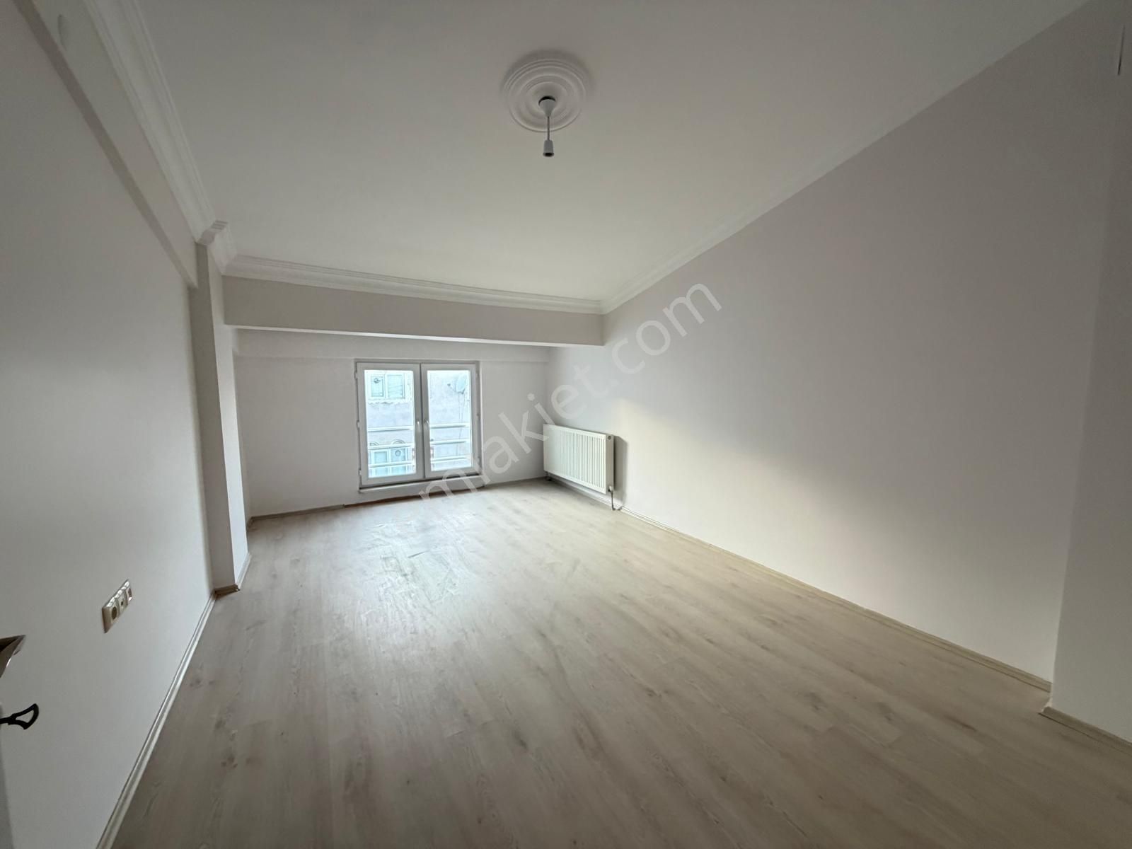 Oscar'dan Çamlıca'da Çok Geniş İki Balkonlu 2+1 Dubleks - Görsel 2