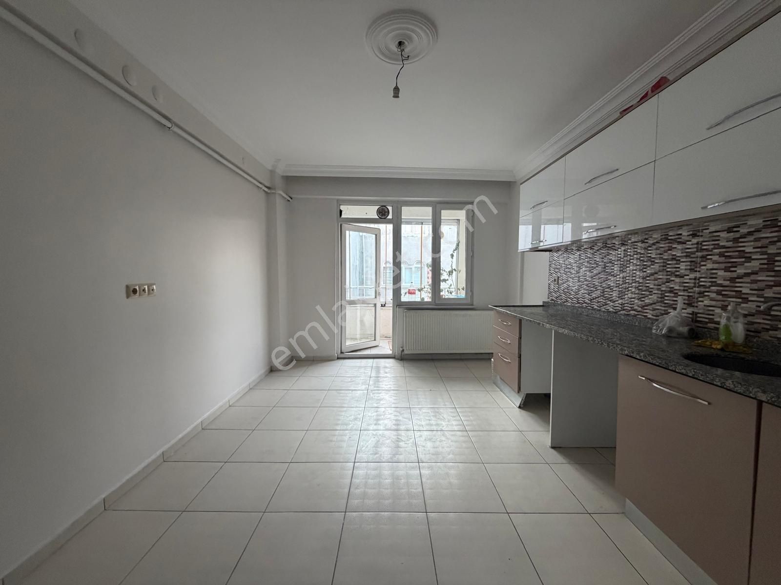 Oscar'dan Çamlıca'da Çok Geniş İki Balkonlu 2+1 Dubleks