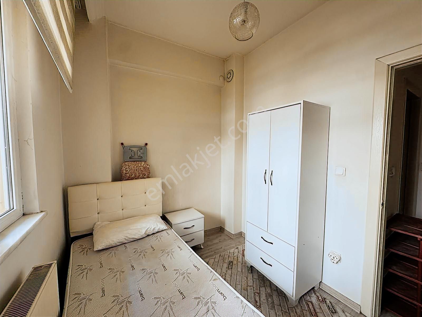 Oscar'dan Yenibağlar'da Amerikan Mutfaklı Full Eşyalı 1+1 - Görsel 3