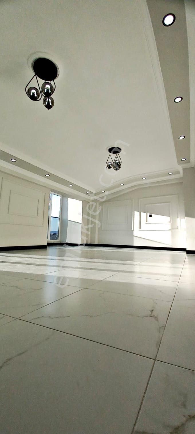 👑🏡 Geniş Ve Lüks 3+1 Dubleks Yaşam! • 220 M2 • Özel Garajlı • Zeminden Isıtmalı 💎🔥 (d247) - Görsel 15