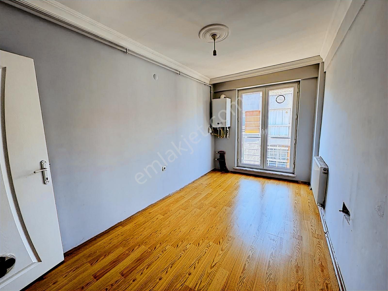 Oscar'dan Kumlubel'de Tramvay Yakını Ön Cephe 1+1 - Görsel 6