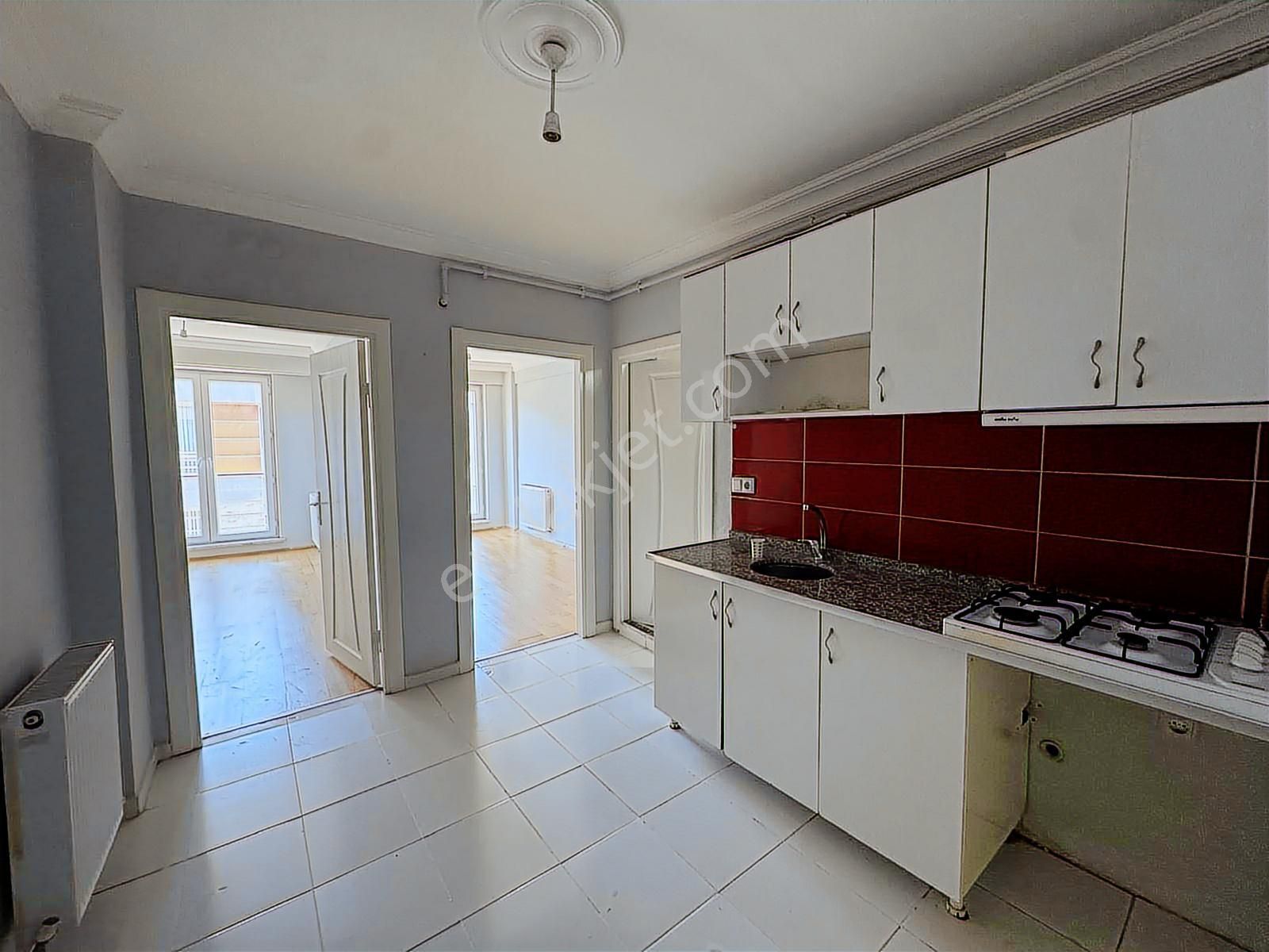 Oscar'dan Kumlubel'de Tramvay Yakını Ön Cephe 1+1 - Görsel 8