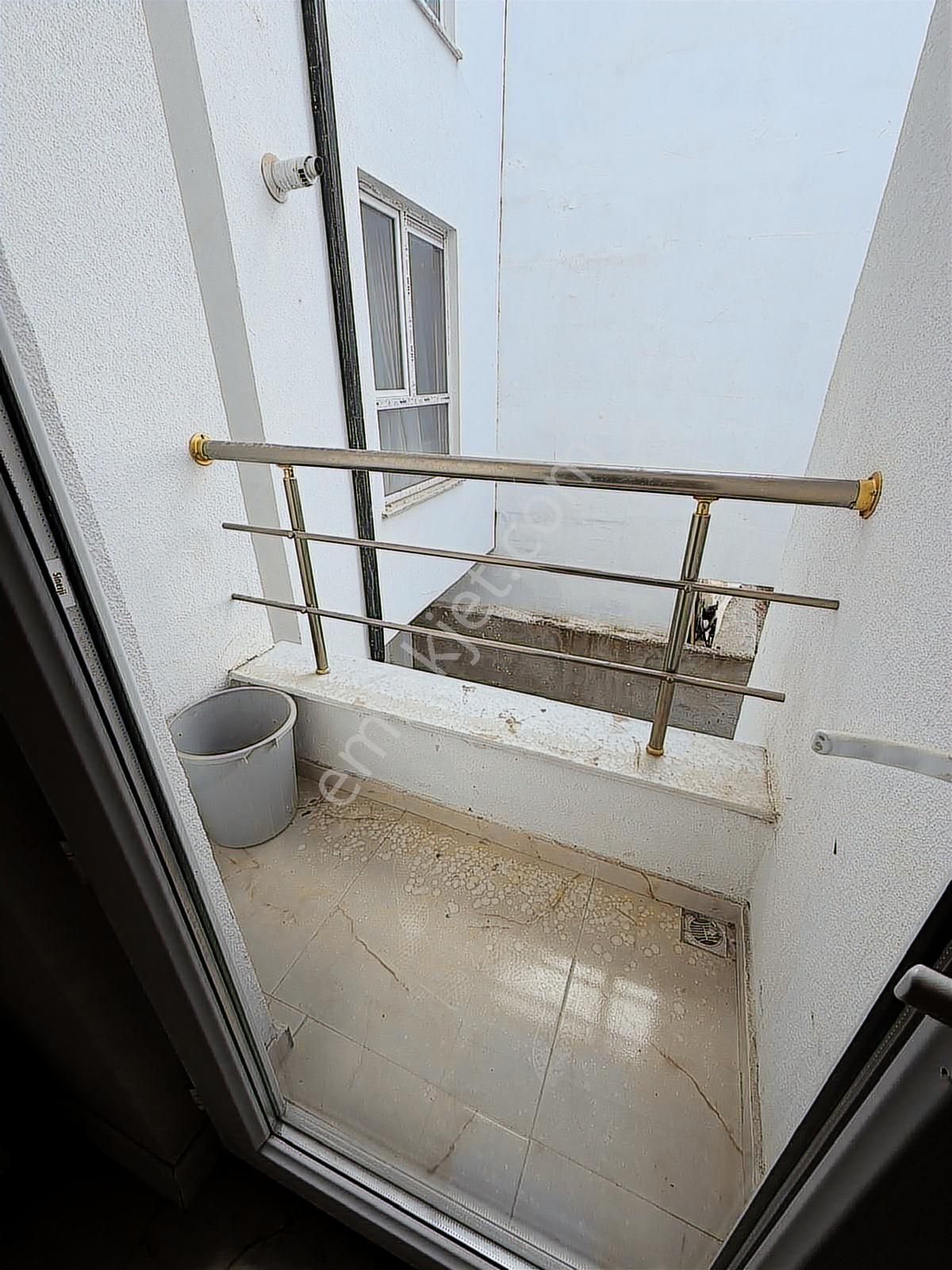 Oscar Emlak'tan Balkonlu Ayrı Mutfaklı Geniş 1+1 - Görsel 6