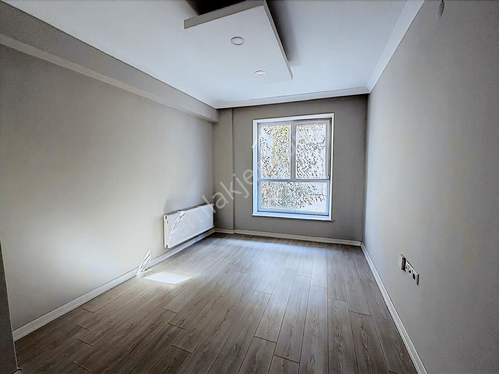 Oscar Emlak'tan Balkonlu Ayrı Mutfaklı Geniş 1+1 - Görsel 10