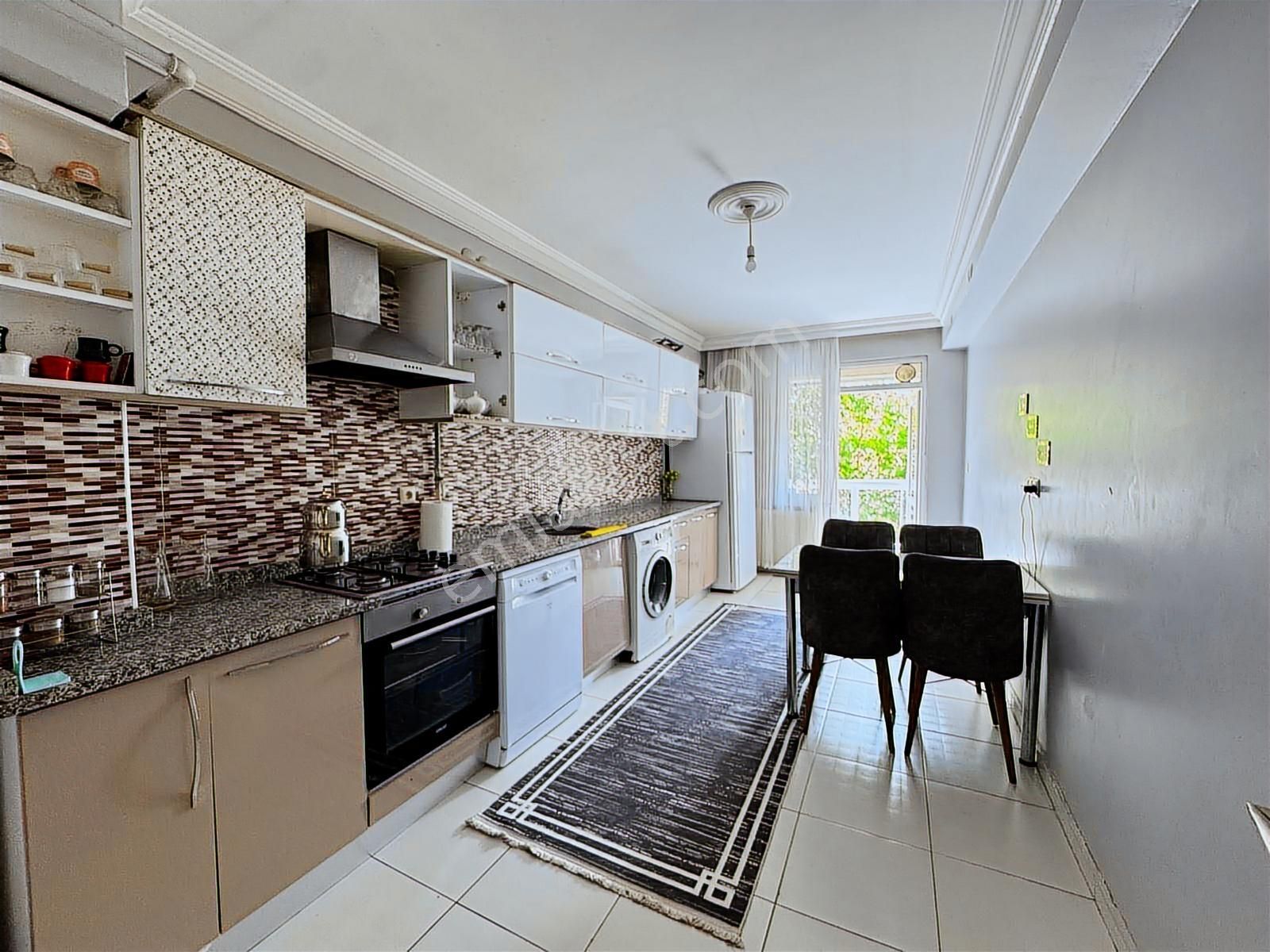 Oscar'dan Tombakzade Bulvarına 100 Metre Ara Kat 3+1