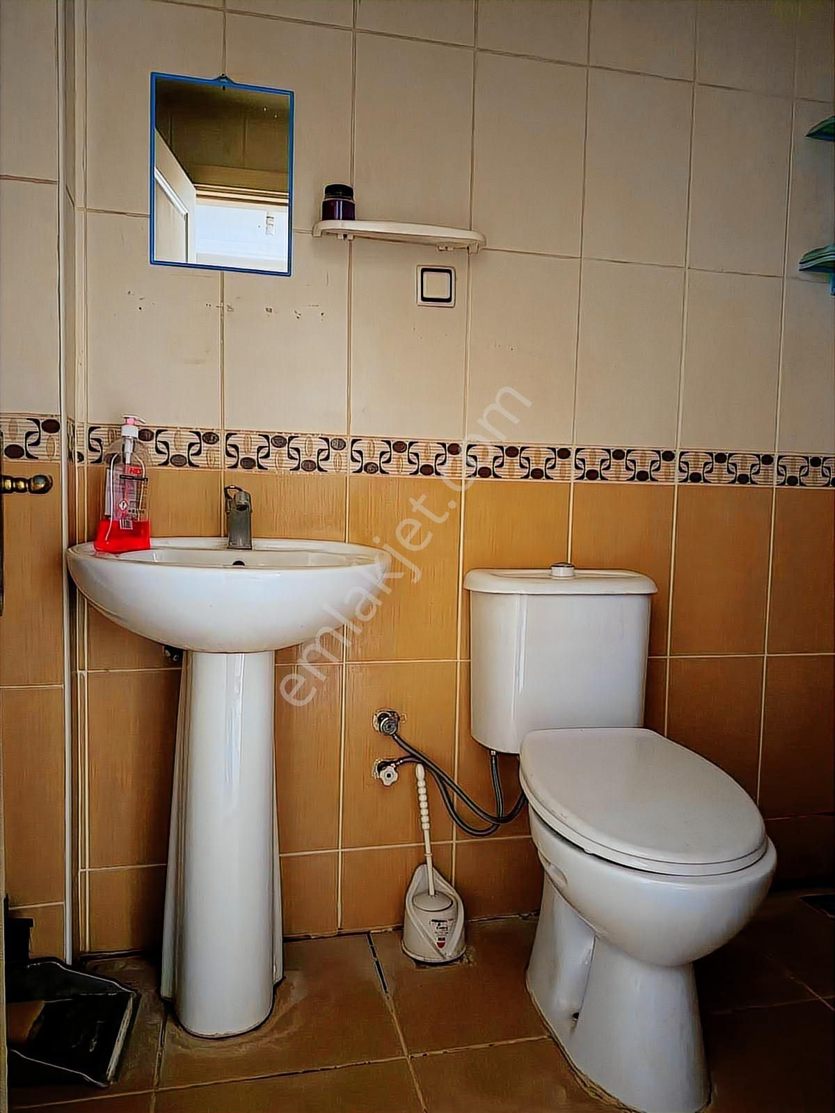 Oscar Emlak'tan Seylap Caddesi Yakını Ara Kat Eşyalı 1+1 - Görsel 19