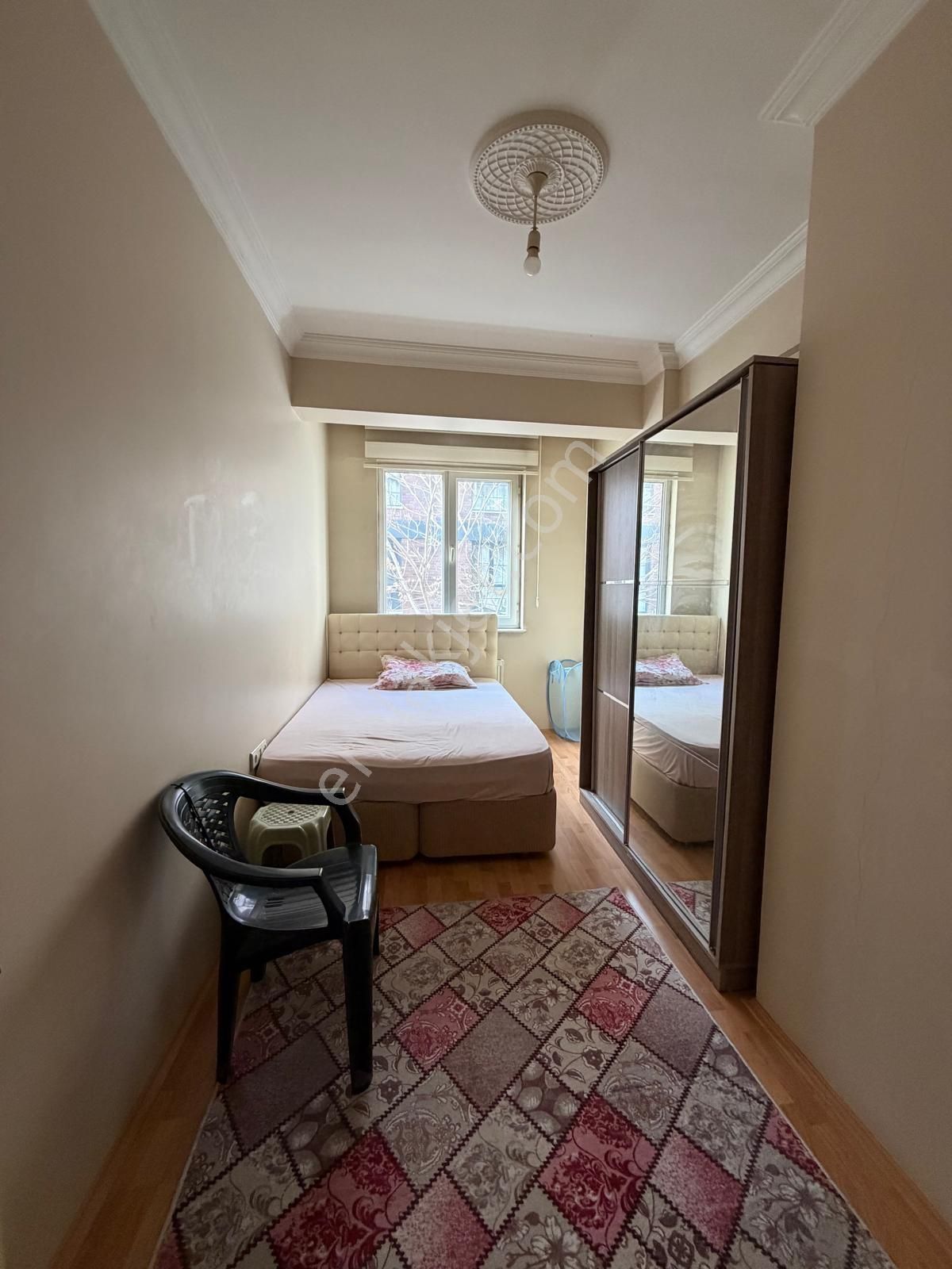 Oscar Emlak'tan Seylap Caddesi Yakını Ara Kat Eşyalı 1+1 - Görsel 16